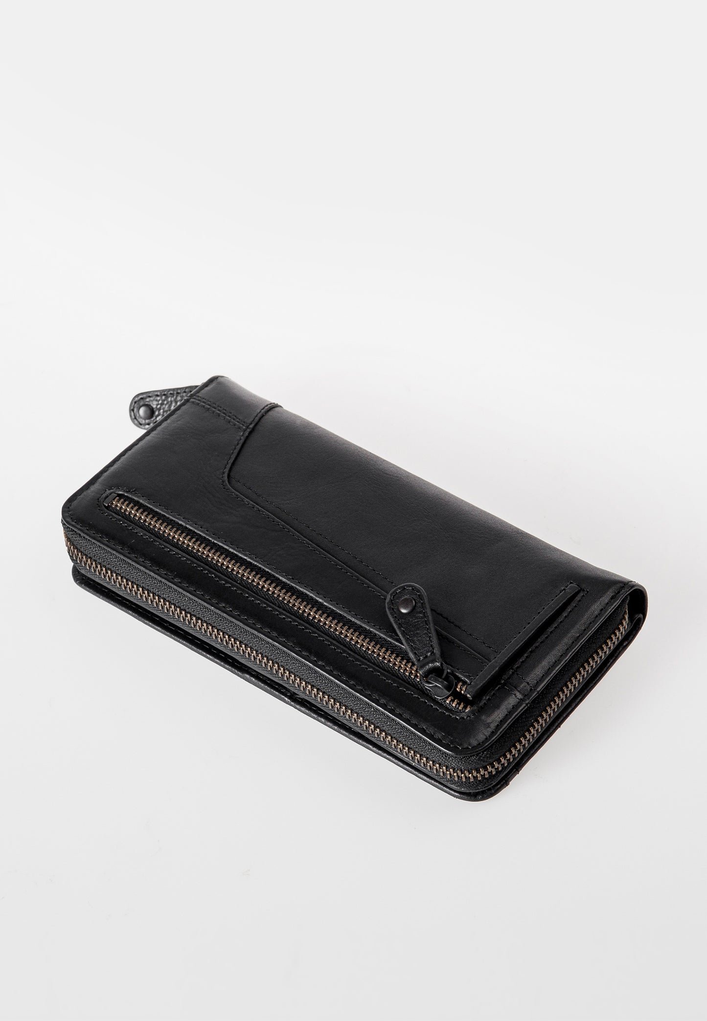 Tilda BS RV-Damenbörse Grandma's Luxury Club black smoke | Bildmaterial bereitgestellt von SHOES.PLEASE.