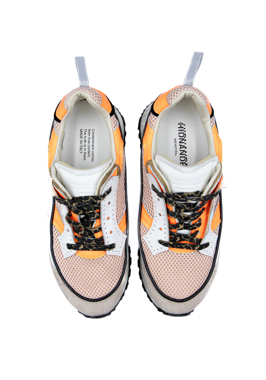 Threedome. Zero oat/fluo orange | Bildmaterial bereitgestellt von SHOES.PLEASE.