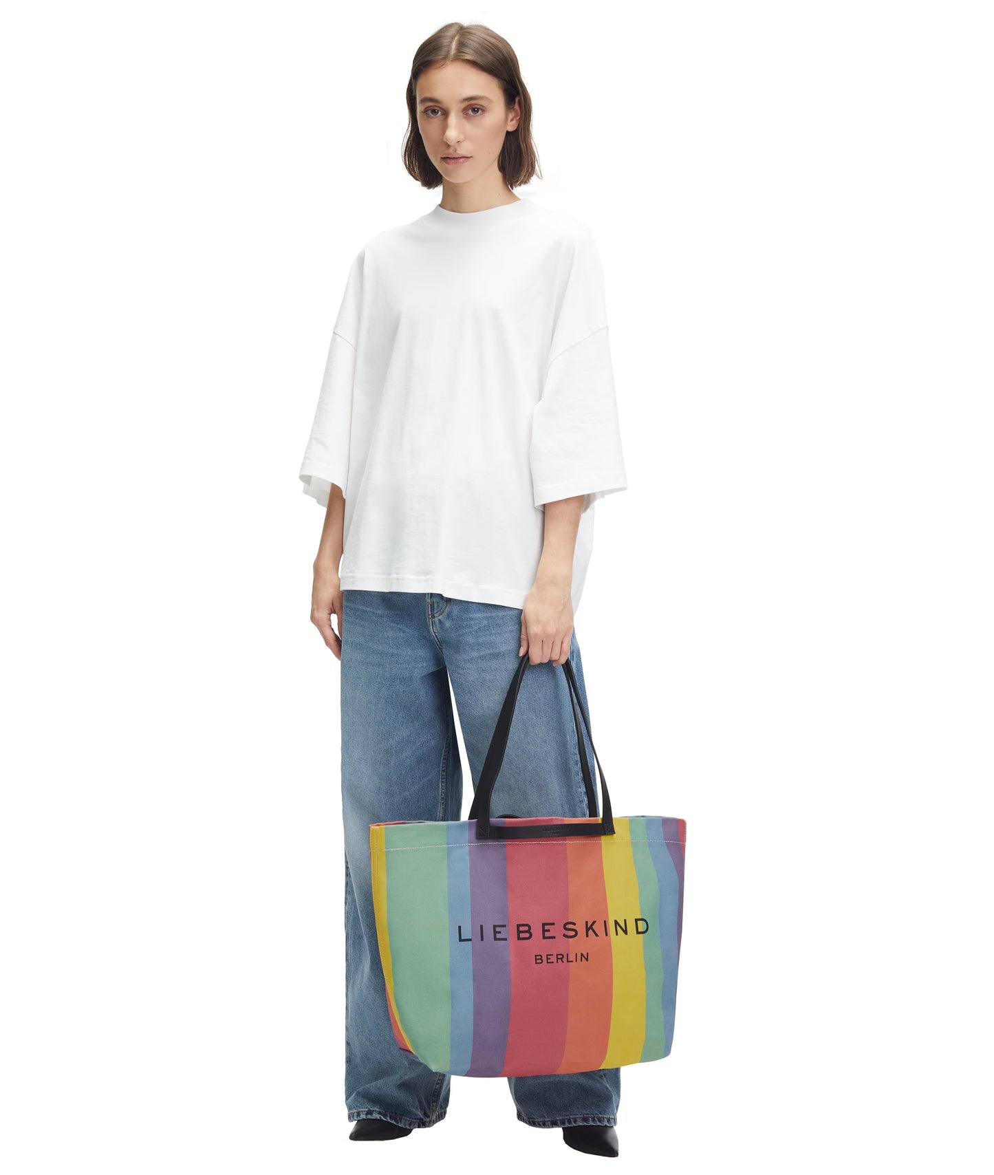 Aurora Shopper pride | Bildmaterial bereitgestellt von SHOES.PLEASE.