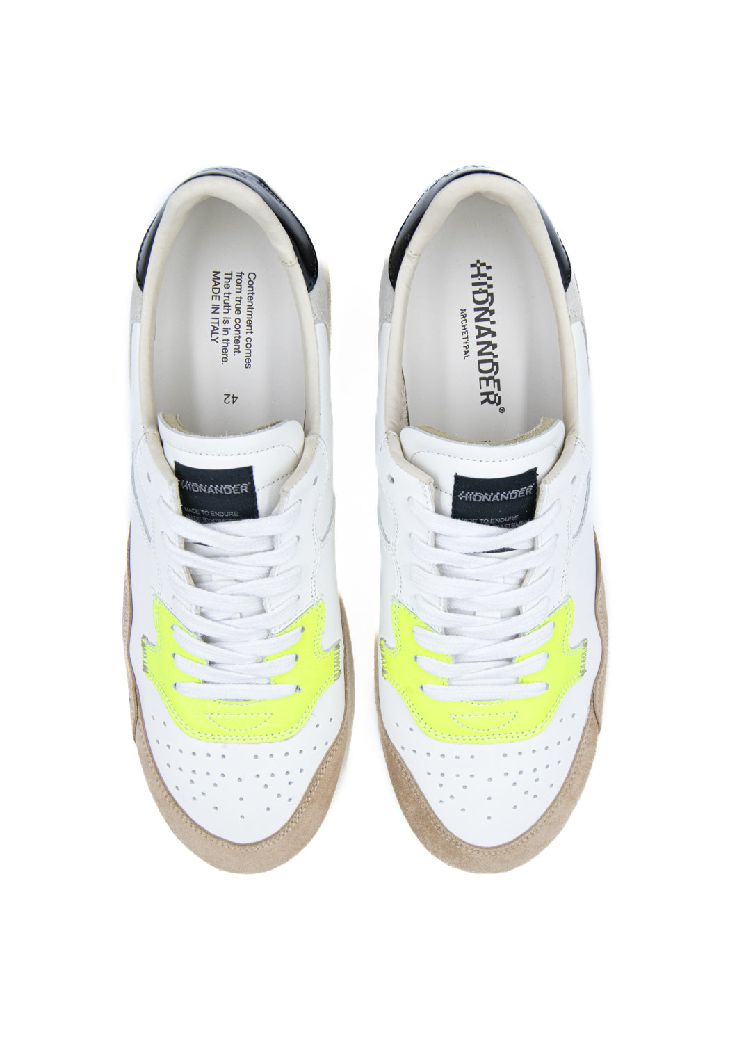 MEGA T white/black | Bildmaterial bereitgestellt von SHOES.PLEASE.
