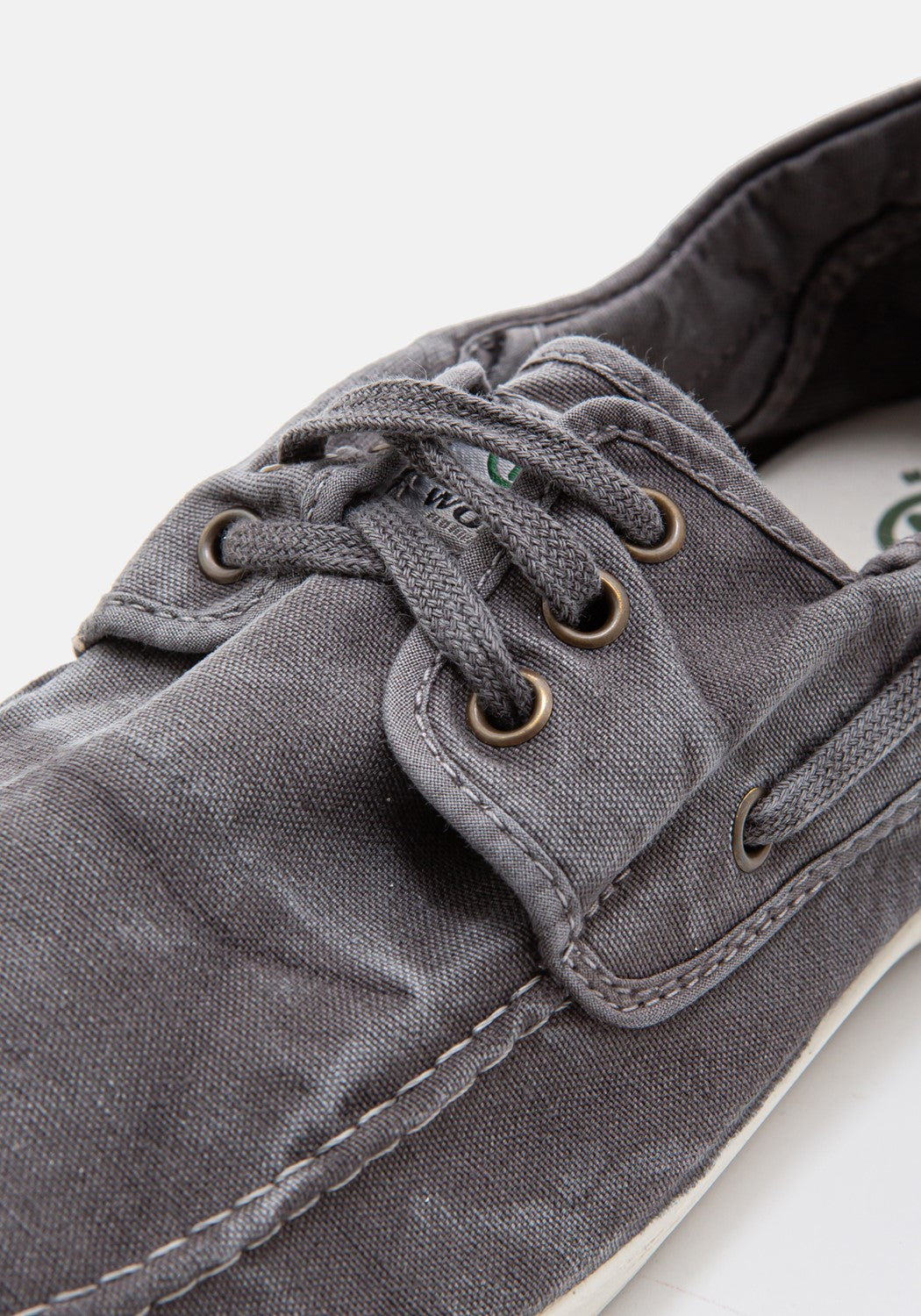 303E Nautico Enzimatico gris enz | Bildmaterial bereitgestellt von SHOES.PLEASE.