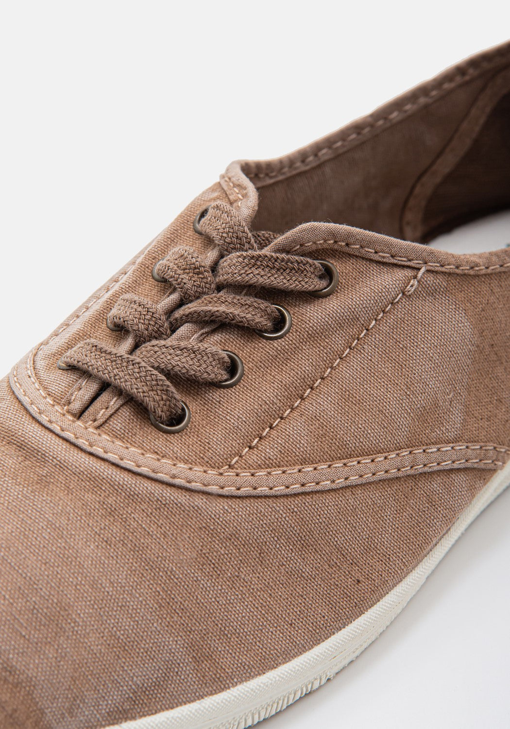 612E Inglés Enzimático beige | Bildmaterial bereitgestellt von SHOES.PLEASE.