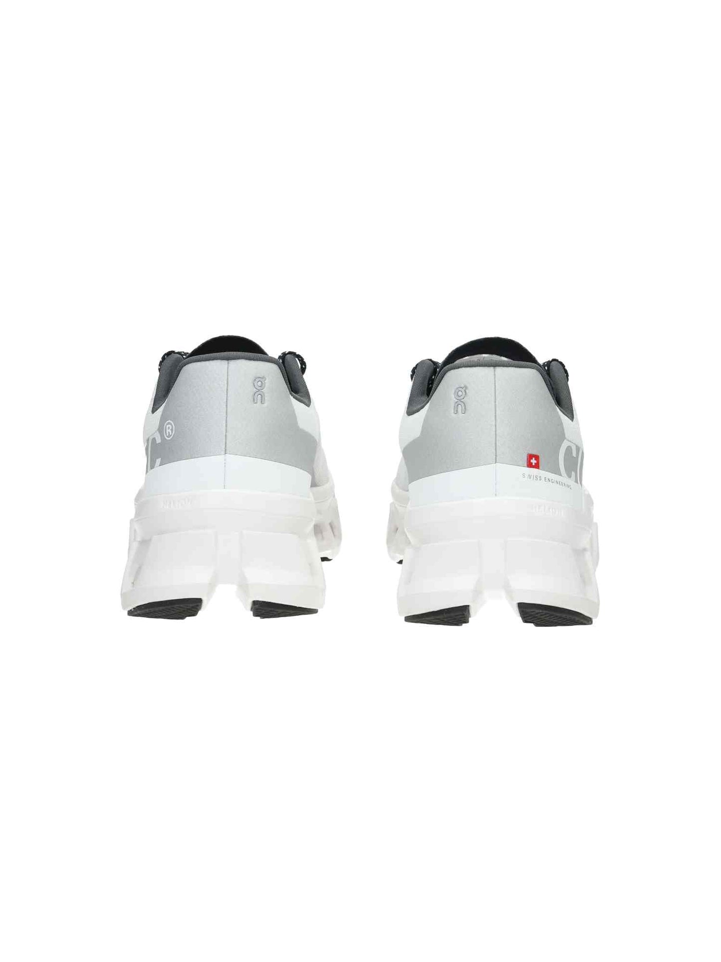 61.98434 M Cloudmonster all white | Bildmaterial bereitgestellt von SHOES.PLEASE.