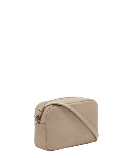 Crossbody beige | Bildmaterial bereitgestellt von SHOES.PLEASE.