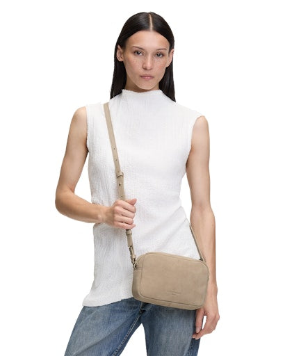 Crossbody beige | Bildmaterial bereitgestellt von SHOES.PLEASE.