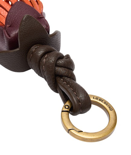 Charm roasted coconut | Bildmaterial bereitgestellt von SHOES.PLEASE.