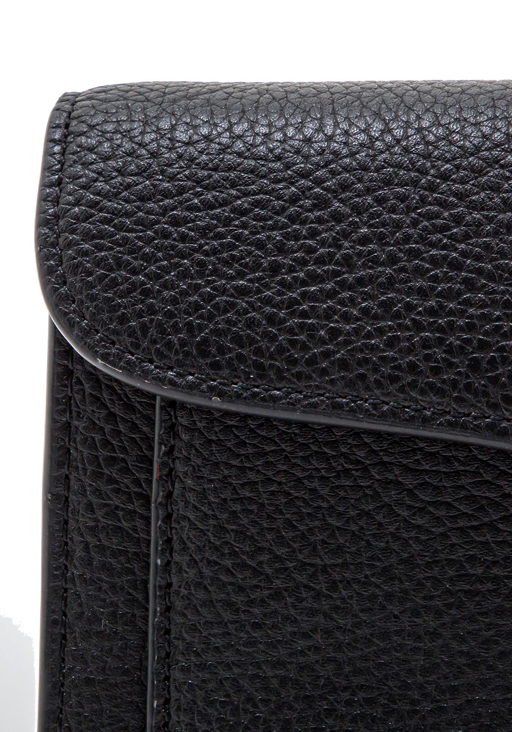 Tabby Chain Clutch black | Bildmaterial bereitgestellt von SHOES.PLEASE.