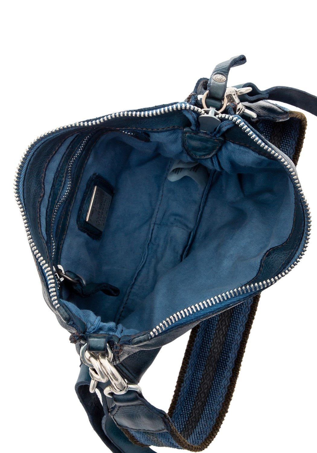 C031070ND-X2530-C3019 Pochette zaffiro | Bildmaterial bereitgestellt von SHOES.PLEASE.