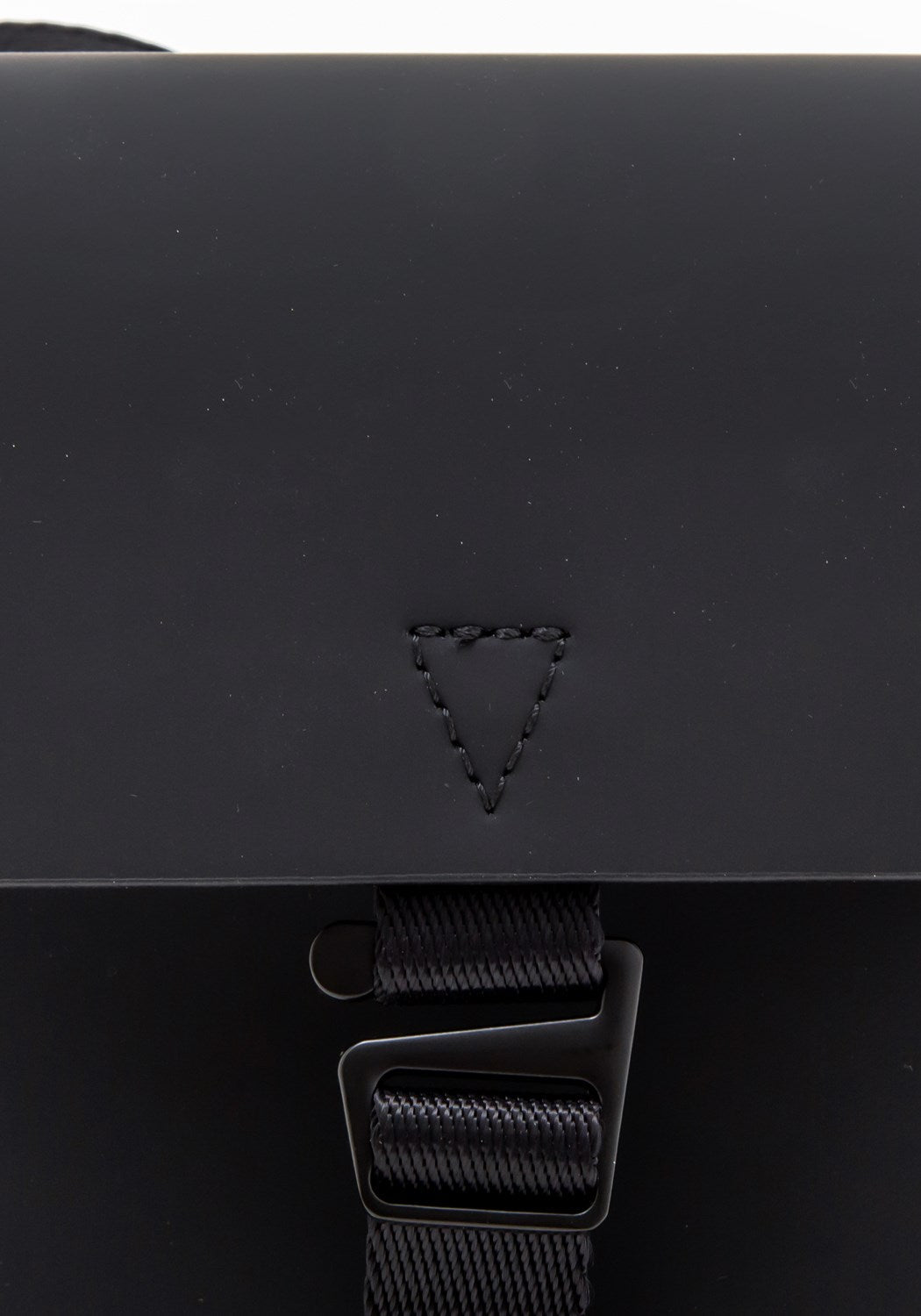 Spläsh Mini Crossbody black | Bildmaterial bereitgestellt von SHOES.PLEASE.