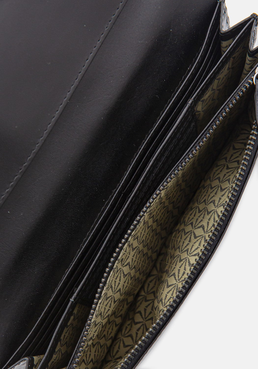 Cecile Damenbörse mit Schloss noir | Bildmaterial bereitgestellt von SHOES.PLEASE.