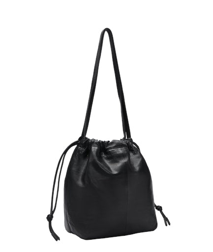 Lya Hobo M black | Bildmaterial bereitgestellt von SHOES.PLEASE.