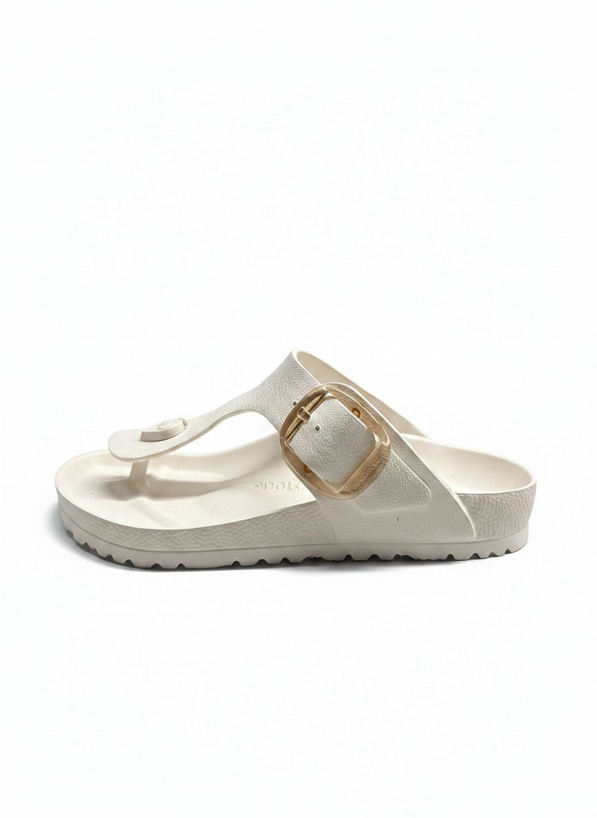 Gizeh Big Buckle EVA EVA Regular eggshell | Bildmaterial bereitgestellt von SHOES.PLEASE.