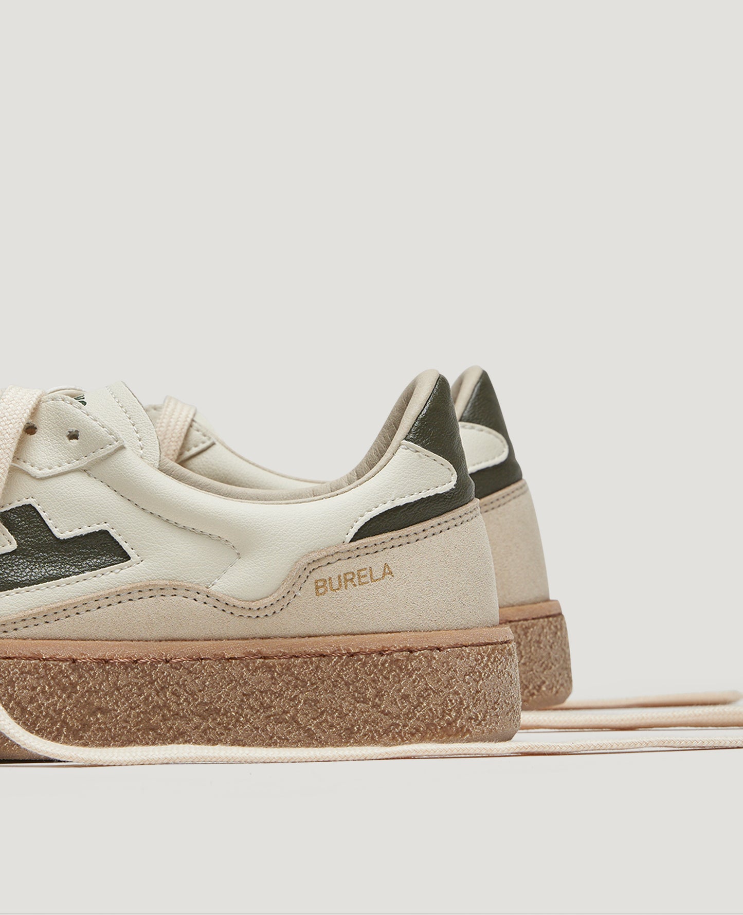 Burela Bold olive | Bildmaterial bereitgestellt von SHOES.PLEASE.