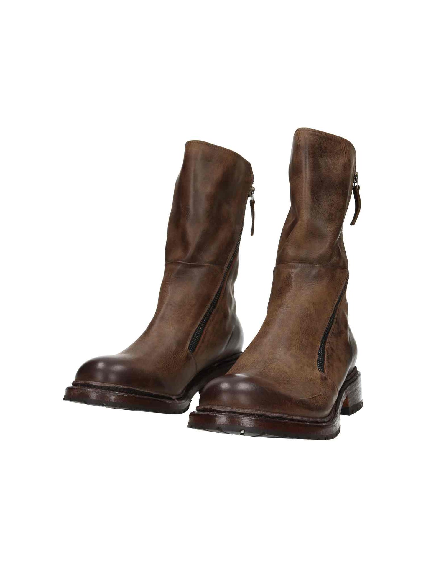 Rodeo Washed bison | Bildmaterial bereitgestellt von SHOES.PLEASE.
