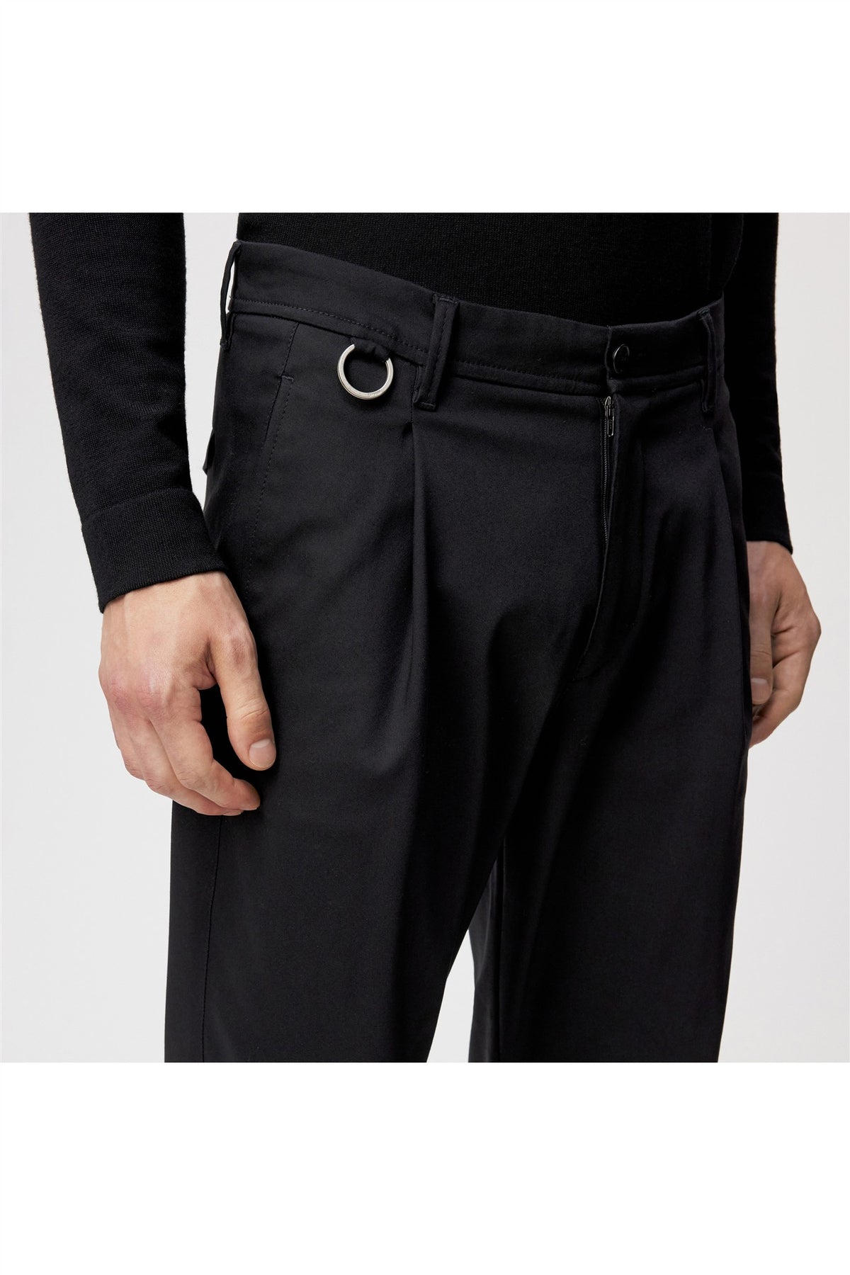 DEVYN 40670-122105-1000 black | Bildmaterial bereitgestellt von SHOES.PLEASE.