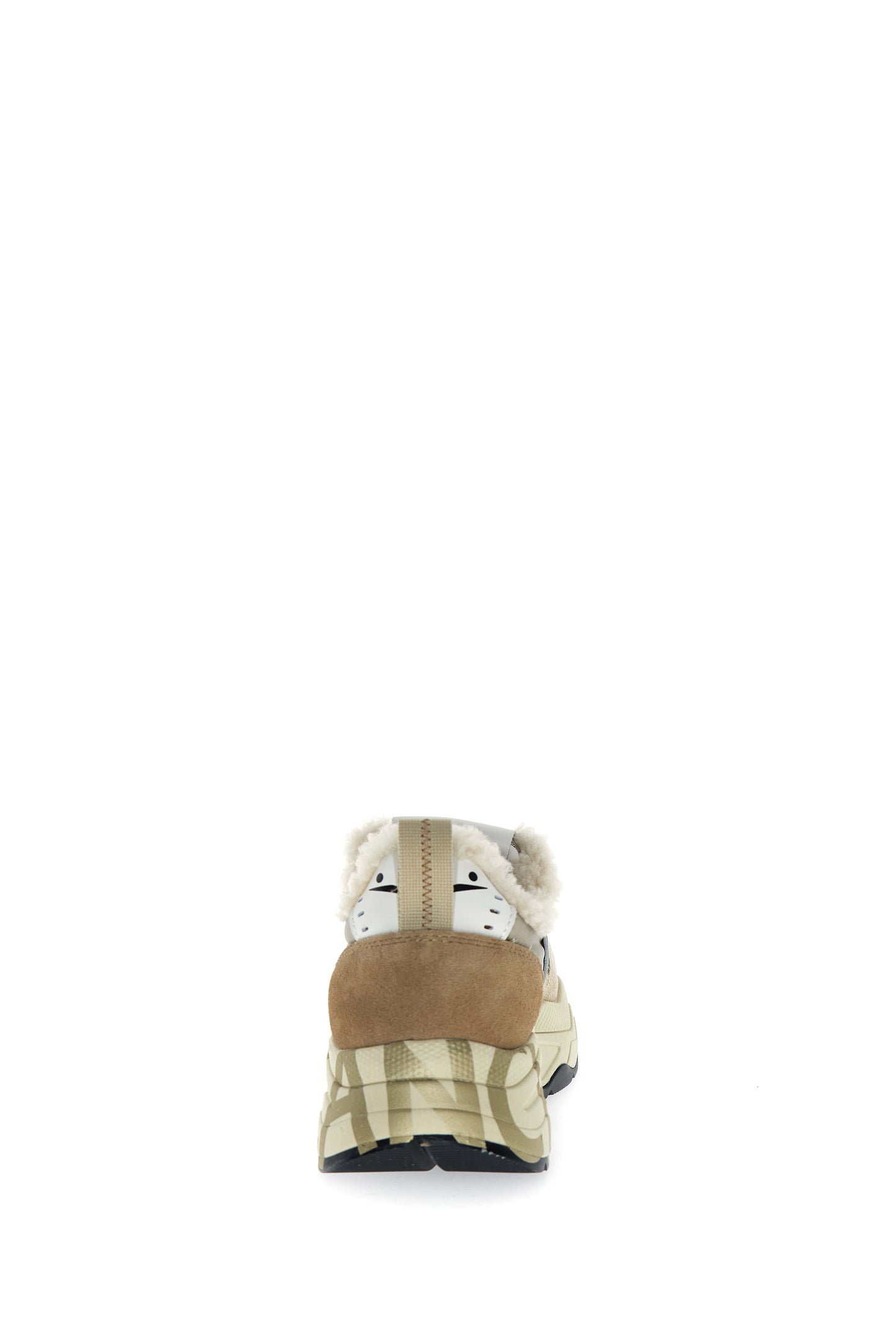 Club105 Fur. Suede/Laminated Nylon light beige platinum | Bildmaterial bereitgestellt von SHOES.PLEASE.
