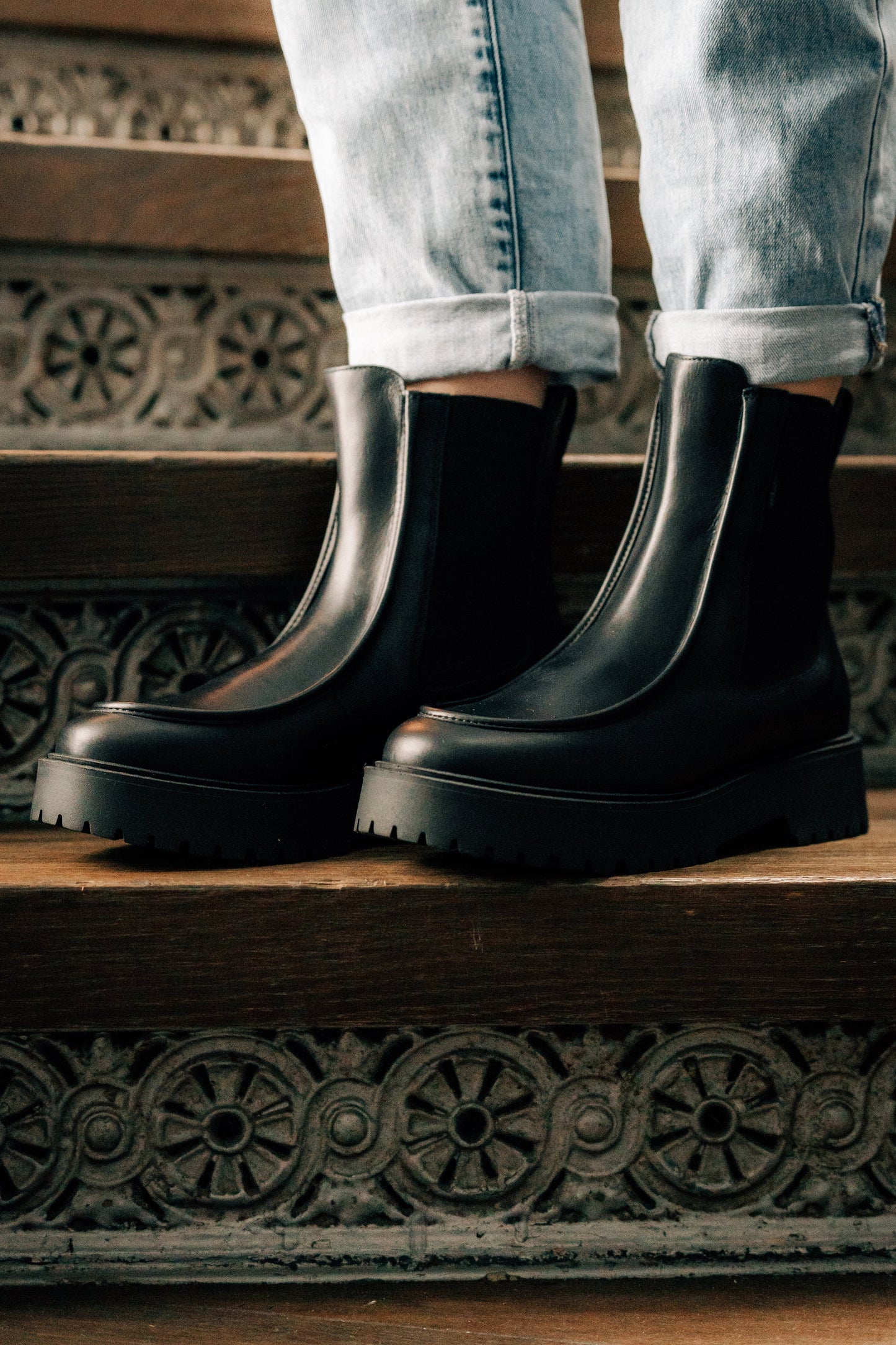 Guanto Nero Tr Taverna 7724 Ligh nero | Bildmaterial bereitgestellt von SHOES.PLEASE.