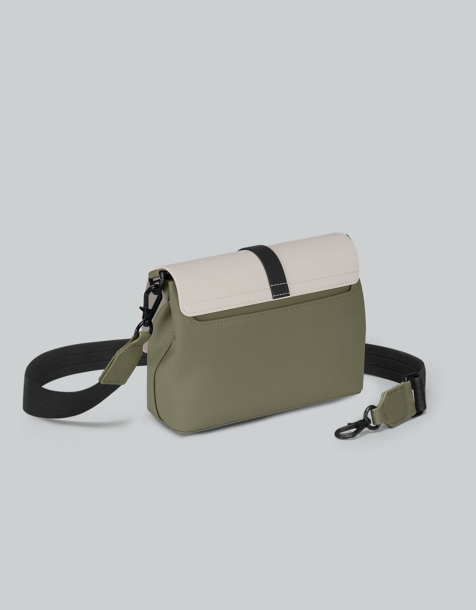 Spläsh Crossbody Bag cloud cream / sage | Bildmaterial bereitgestellt von SHOES.PLEASE.