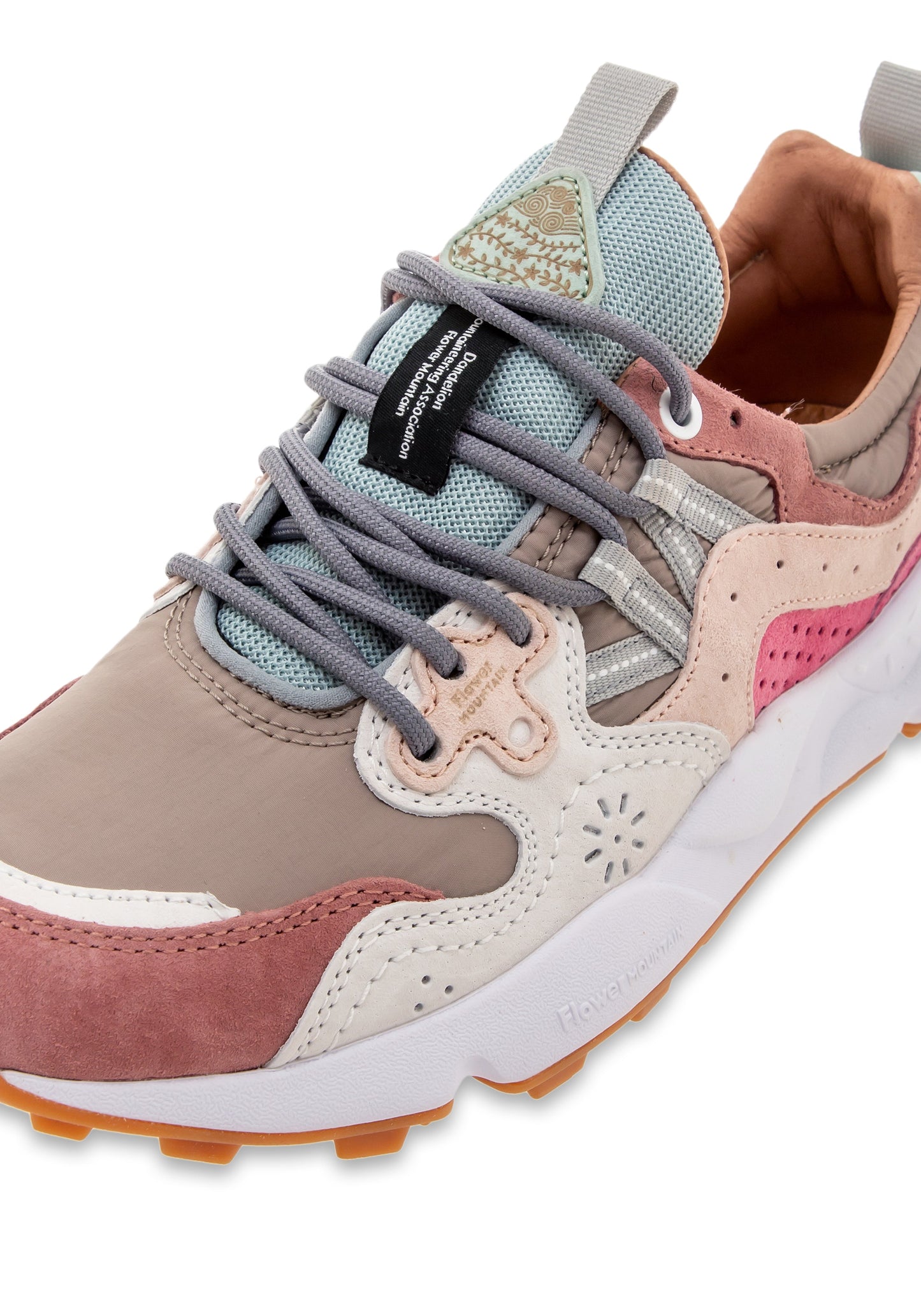 Yamano 3 W Suede/Knitted Mesh Cipria-M | Bildmaterial bereitgestellt von SHOES.PLEASE.