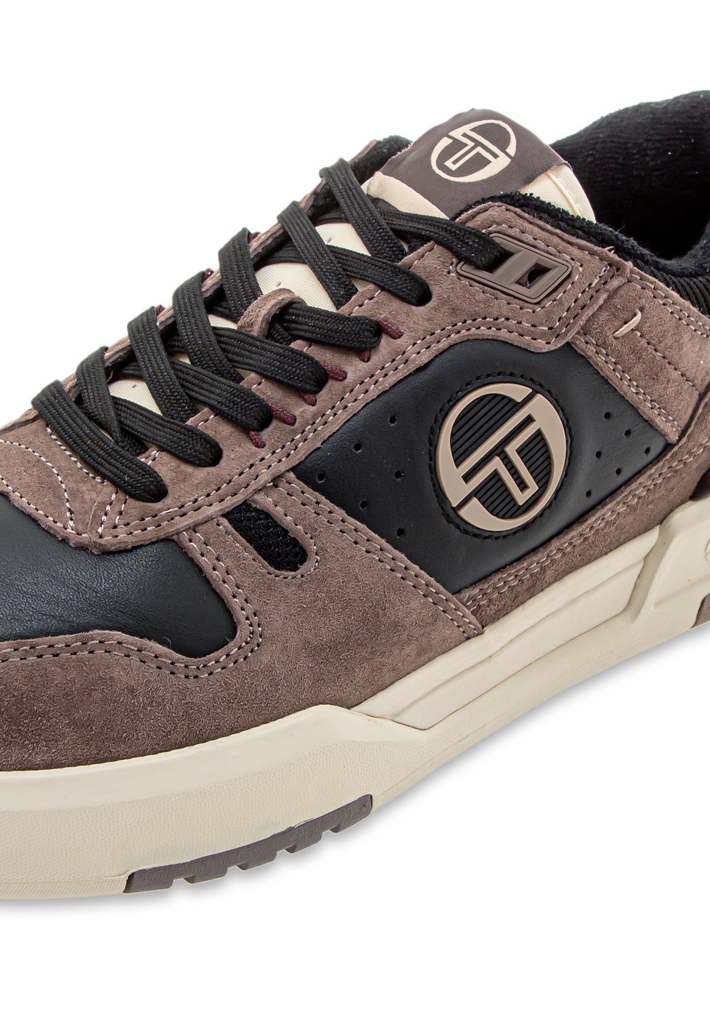 BB COURT LO raven tofu falcon | Bildmaterial bereitgestellt von SHOES.PLEASE.