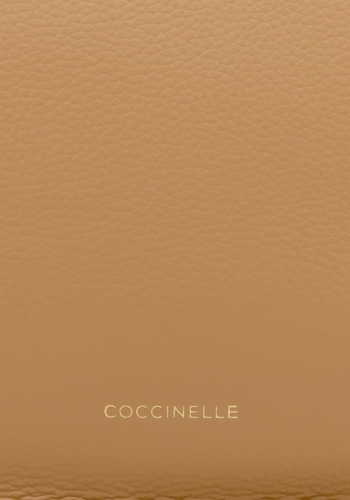 Snip fre.beige/sunri | Bildmaterial bereitgestellt von SHOES.PLEASE.