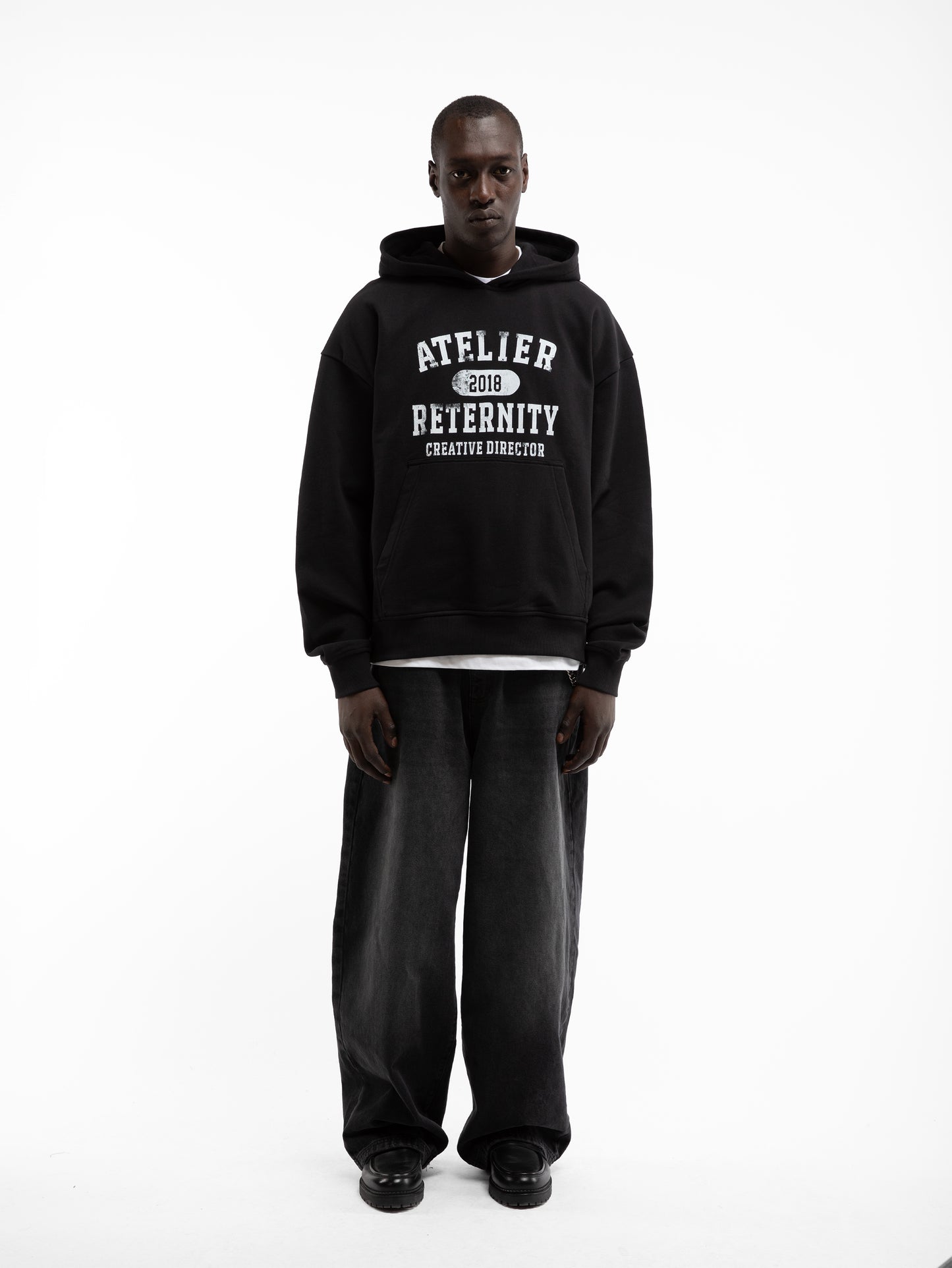 ATELIER EMBLEM HOODIE black | Bildmaterial bereitgestellt von SHOES.PLEASE.