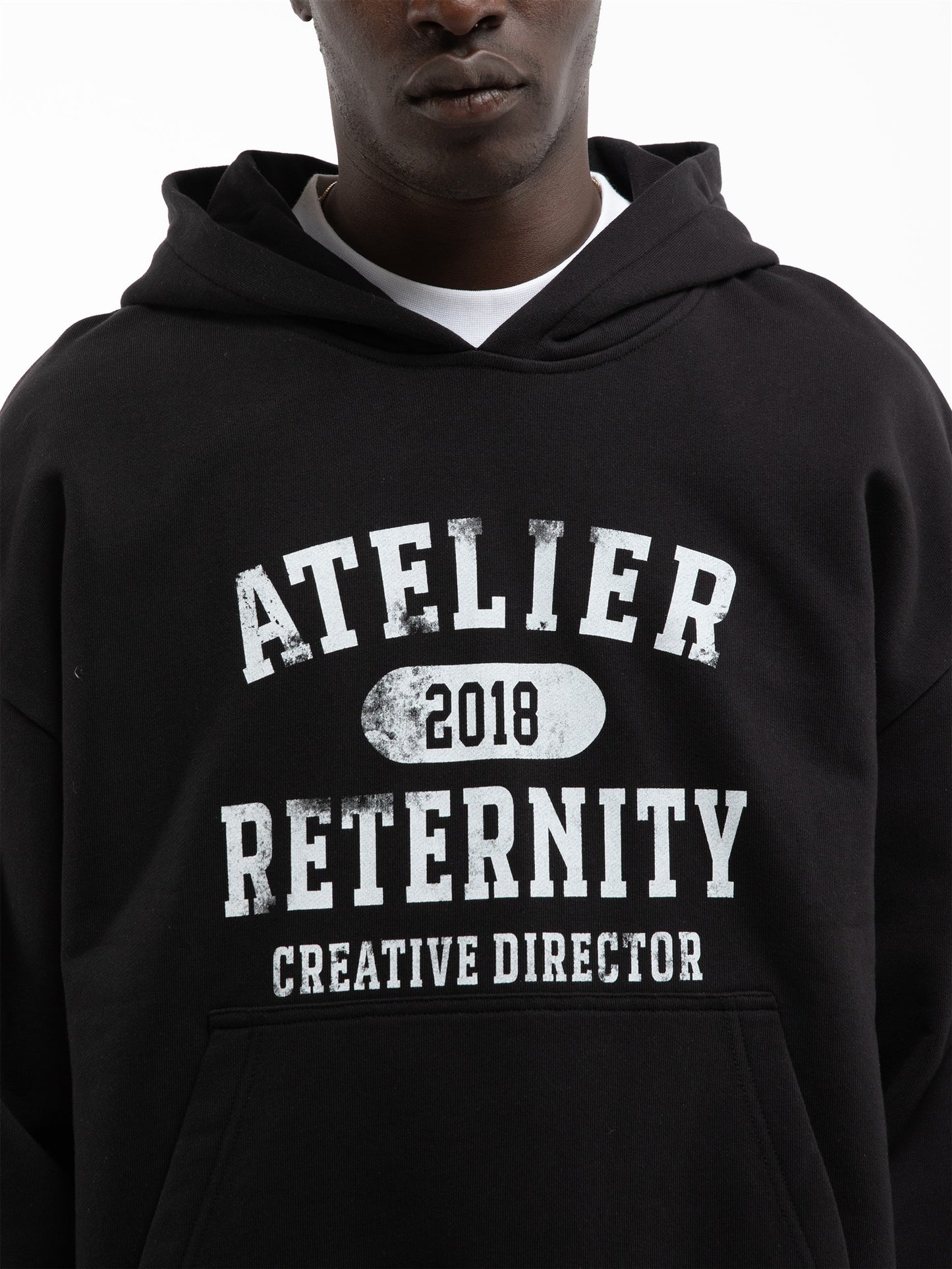 ATELIER EMBLEM HOODIE black | Bildmaterial bereitgestellt von SHOES.PLEASE.