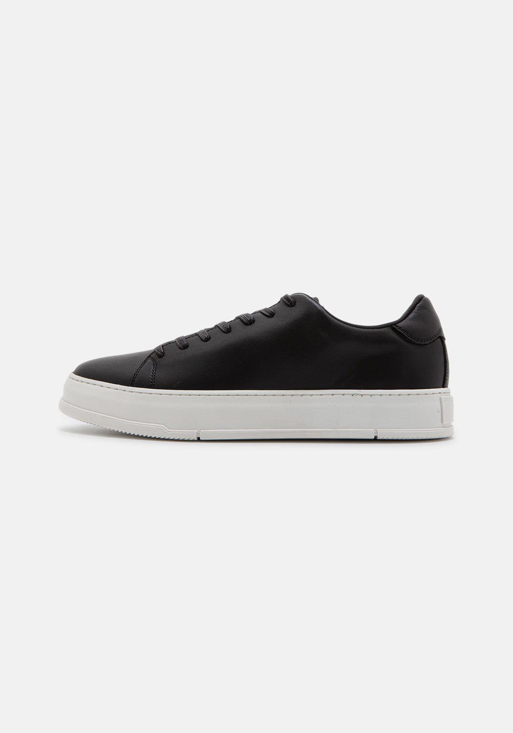 JOHN 5184-001-20 black | Bildmaterial bereitgestellt von SHOES.PLEASE.