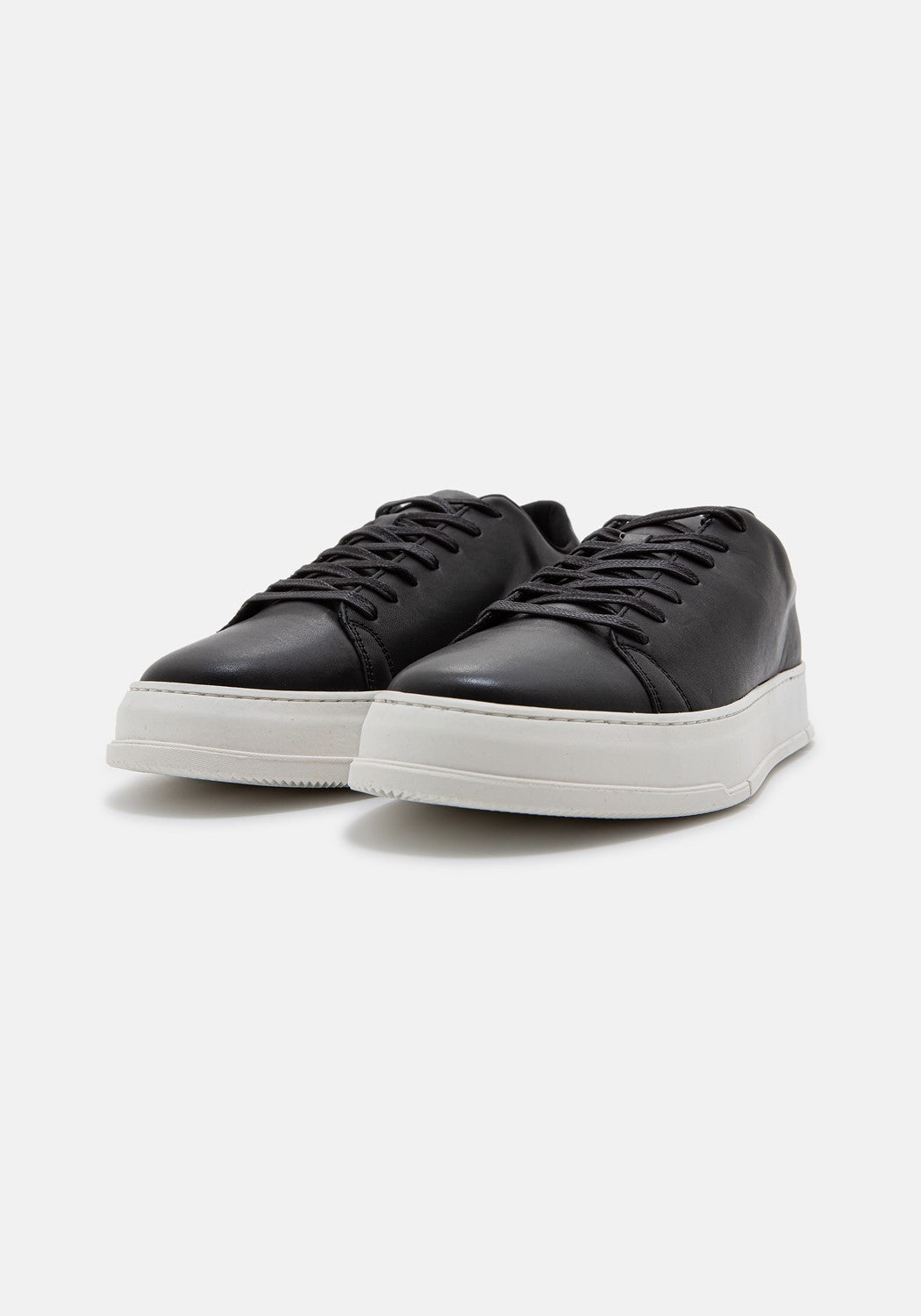 JOHN 5184-001-20 black | Bildmaterial bereitgestellt von SHOES.PLEASE.