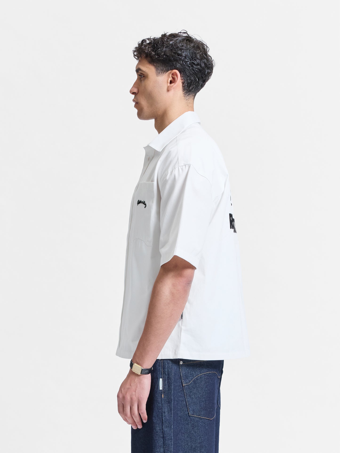 LE PROGRES SHIRT white | Bildmaterial bereitgestellt von SHOES.PLEASE.