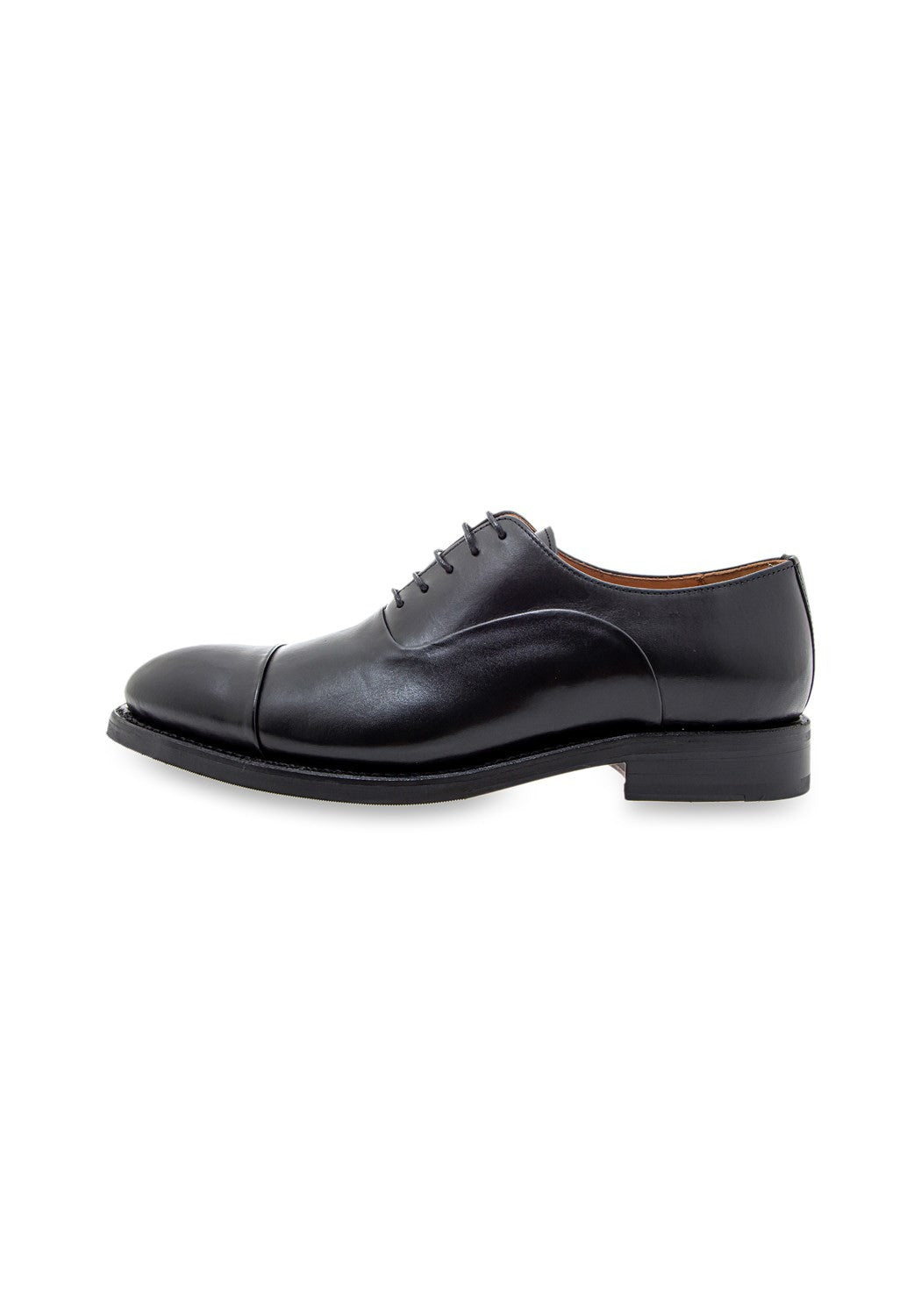 David elba black | Bildmaterial bereitgestellt von SHOES.PLEASE.