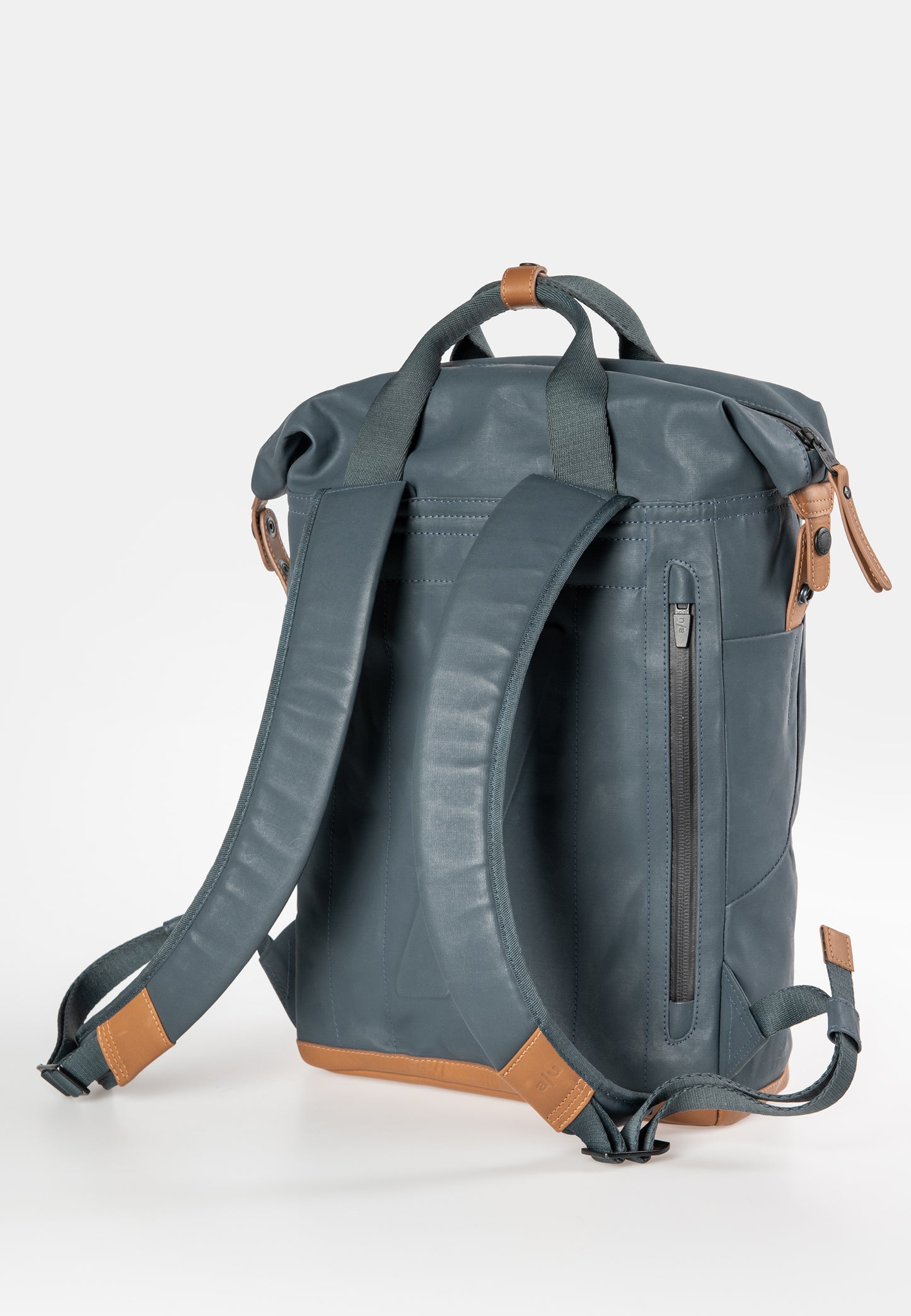 Morioka Rucksack 13 cosmic void" | Bildmaterial bereitgestellt von SHOES.PLEASE.