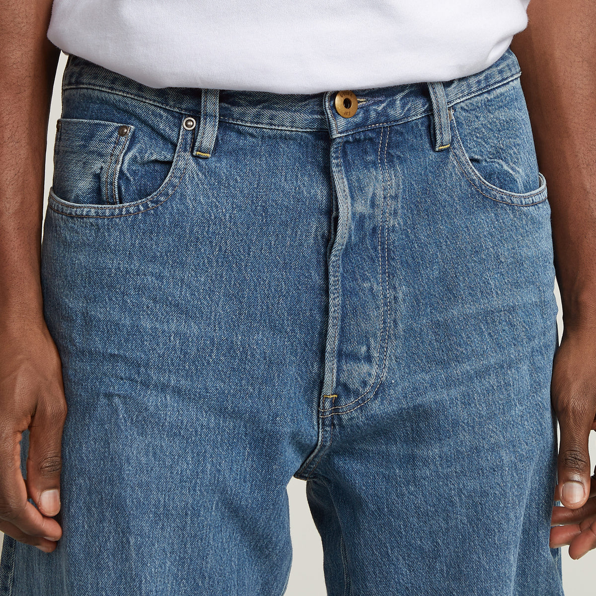 Long Pocket Loose faded watercourse | Bildmaterial bereitgestellt von SHOES.PLEASE.