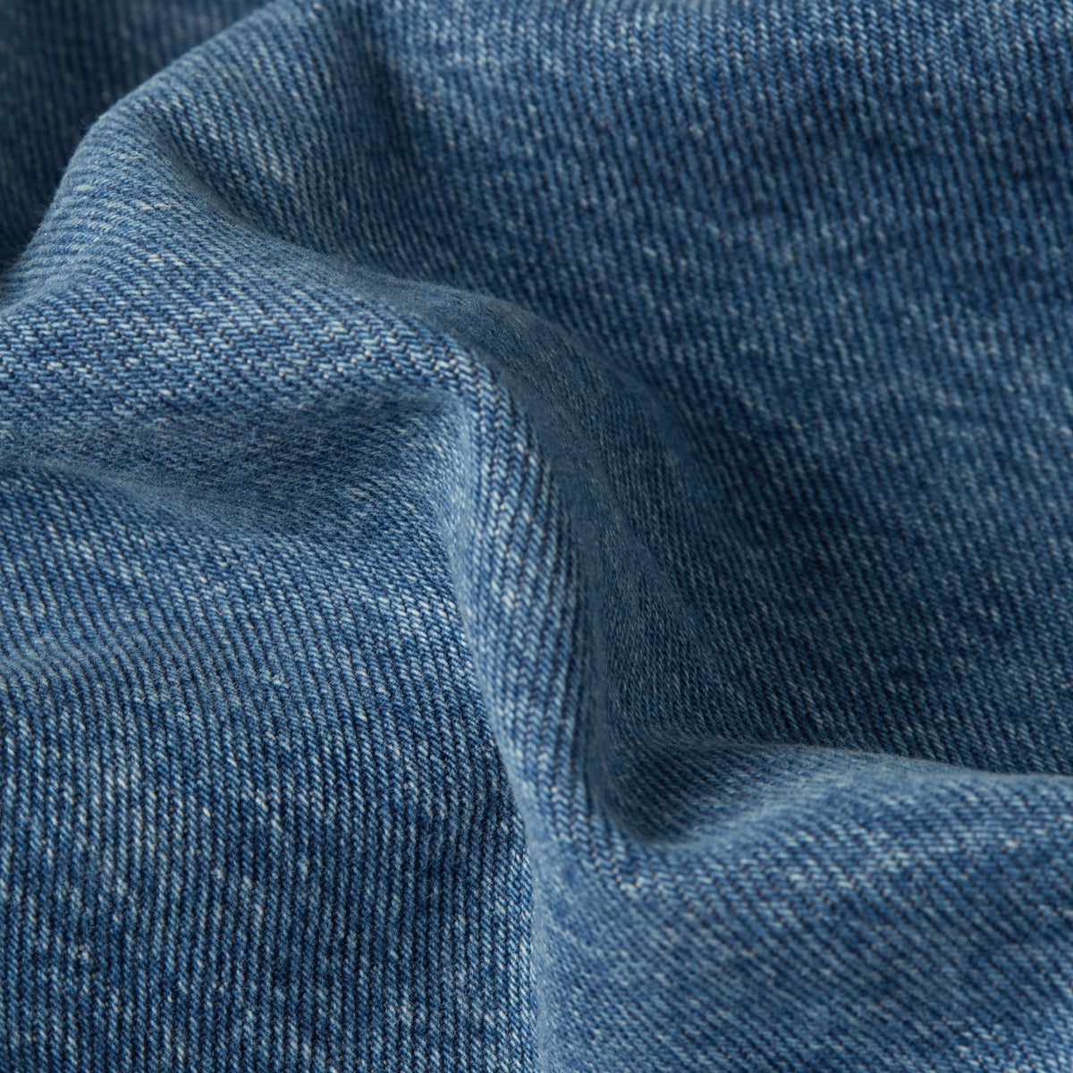 Long Pocket Loose faded watercourse | Bildmaterial bereitgestellt von SHOES.PLEASE.