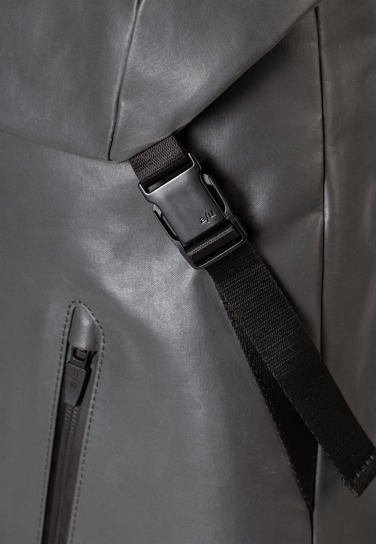 Niyodo RE Rucksack Japan RE volcanic ash | Bildmaterial bereitgestellt von SHOES.PLEASE.