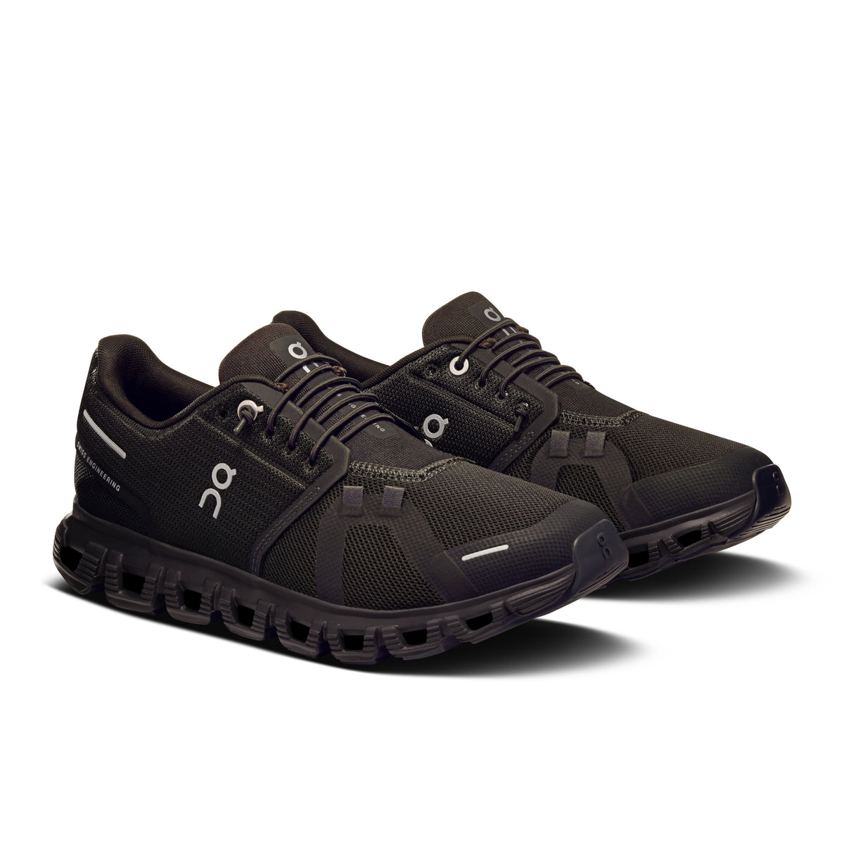 ON Schuhe Damen Cloud 6 W schwarz | Bildmaterial bereitgestellt von SHOES.PLEASE.