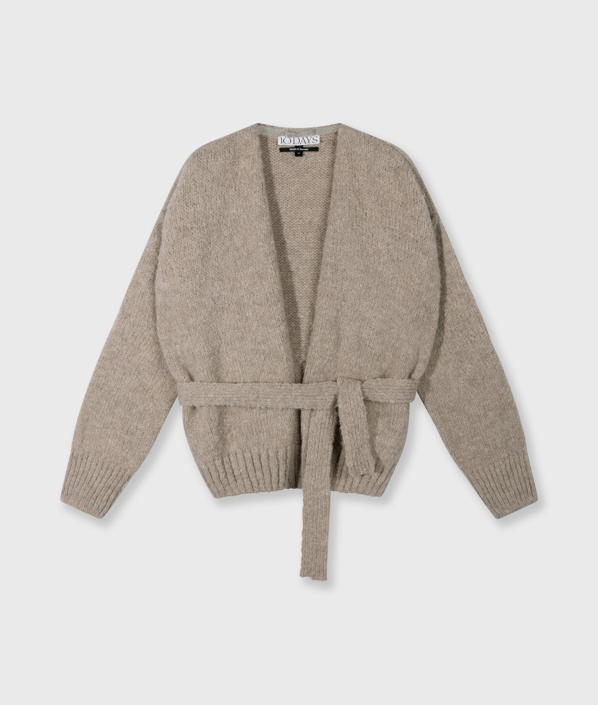 short belted knit cardigan fog | Bildmaterial bereitgestellt von SHOES.PLEASE.