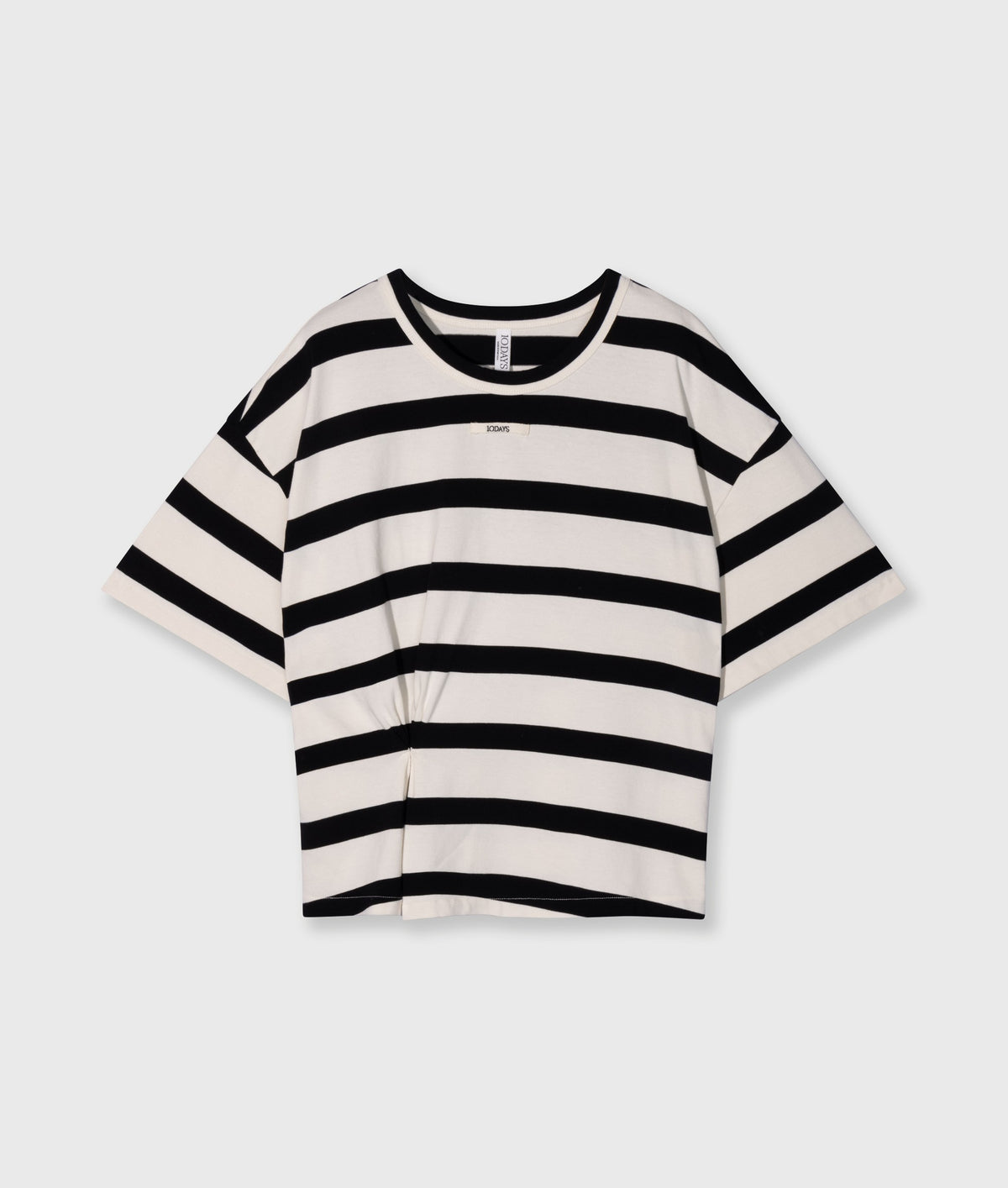 Tee Gathering Stripes ecru/black | Bildmaterial bereitgestellt von SHOES.PLEASE.