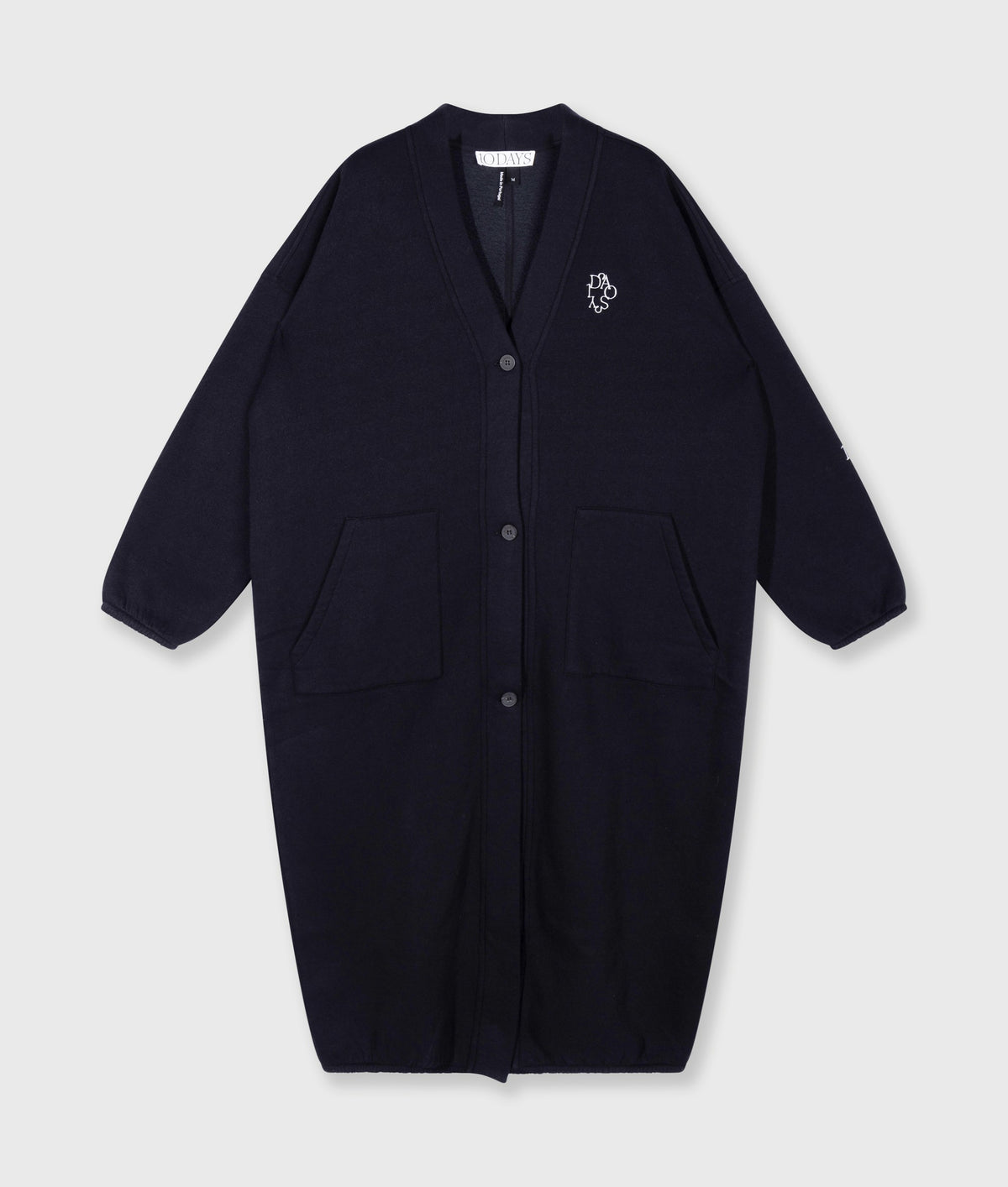 long baseball cardigan black | Bildmaterial bereitgestellt von SHOES.PLEASE.