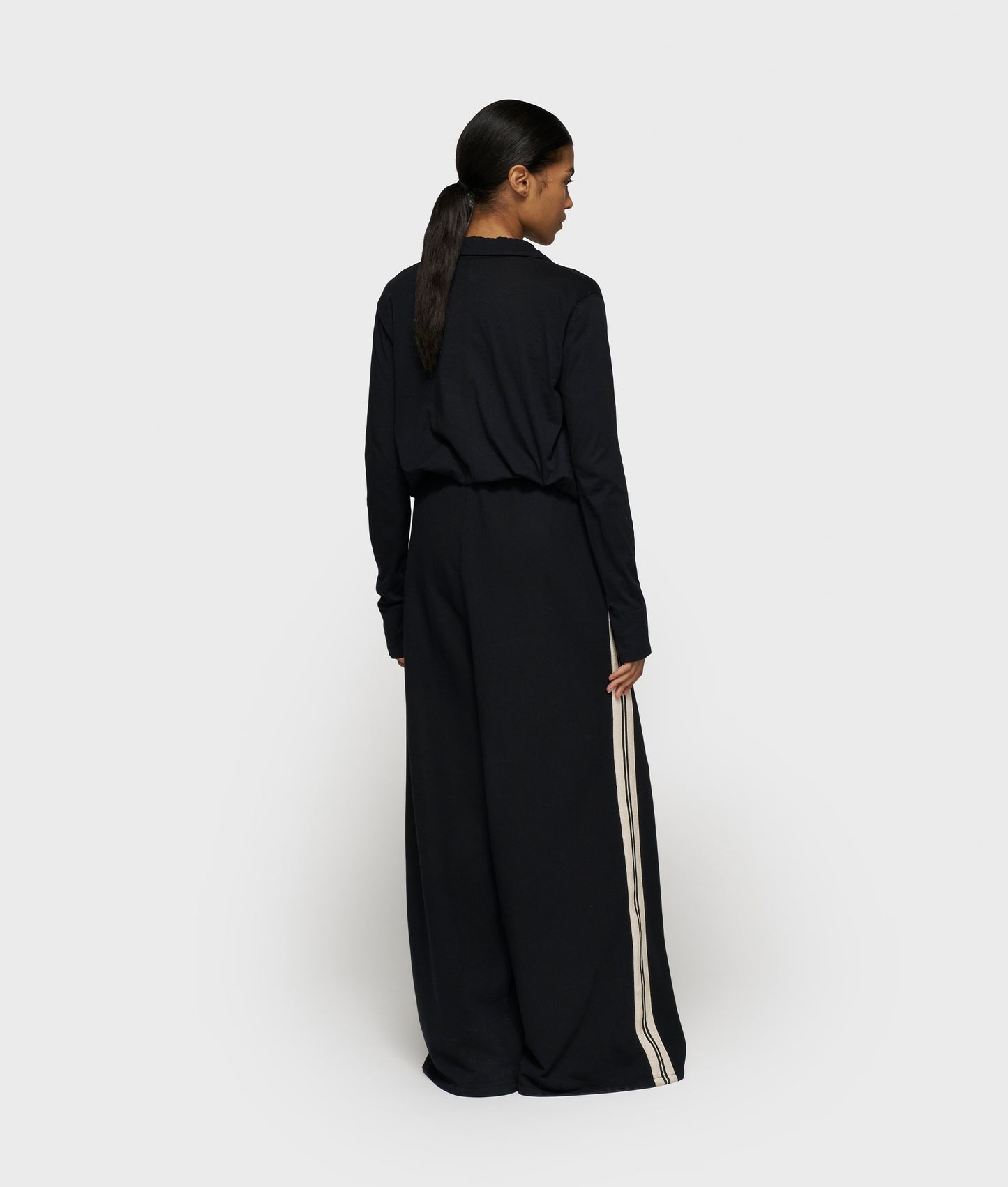 Wide Pants Tape black | Bildmaterial bereitgestellt von SHOES.PLEASE.