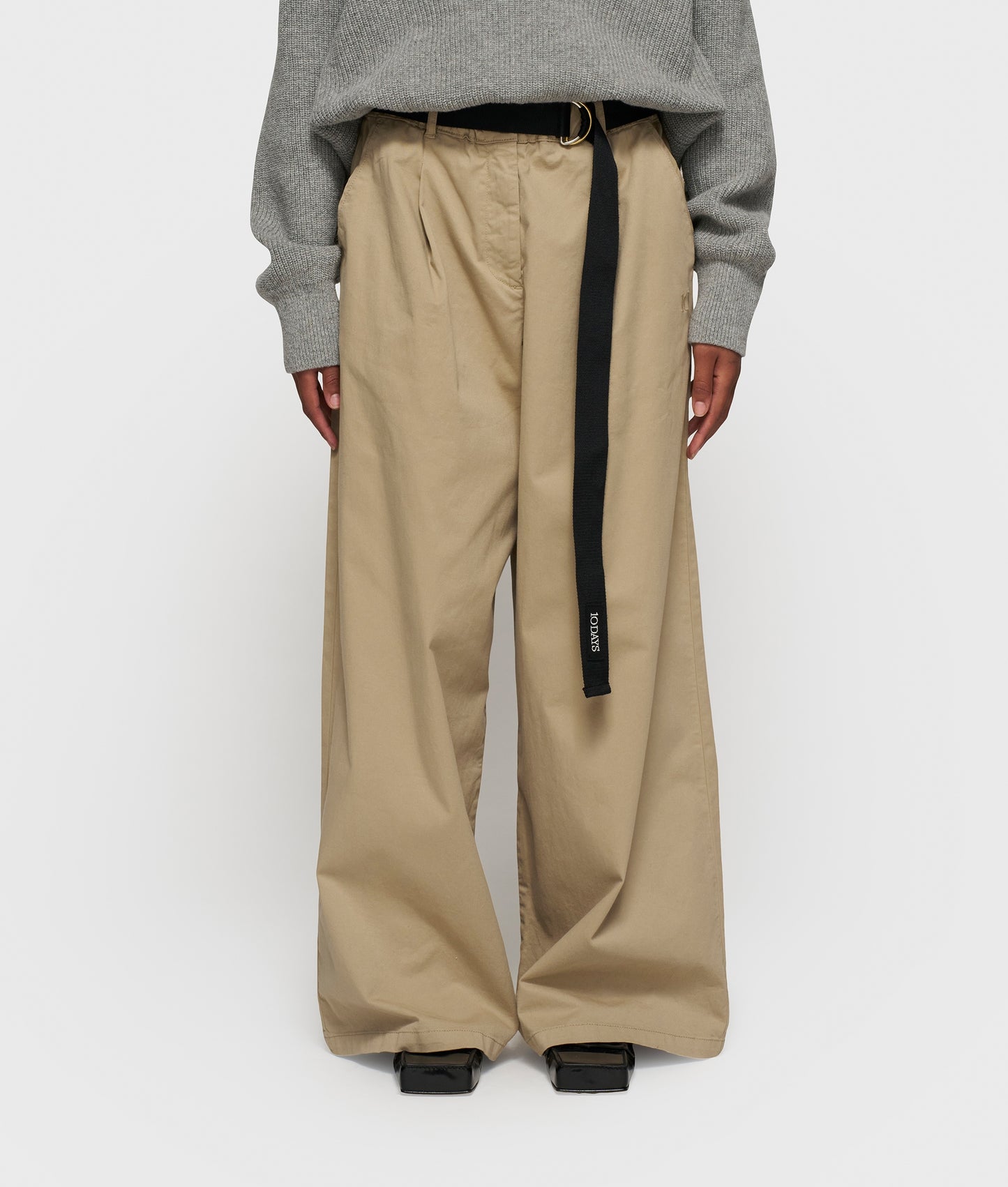 Wide Pants Twill earth | Bildmaterial bereitgestellt von SHOES.PLEASE.