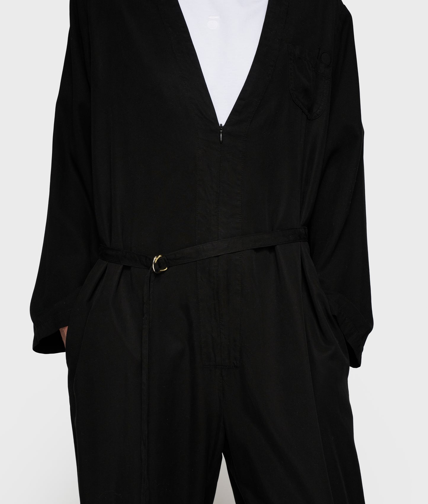 Comfort Jumpsuit Tencel black | Bildmaterial bereitgestellt von SHOES.PLEASE.