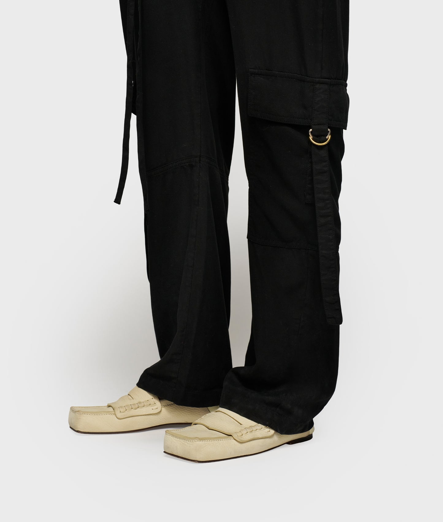 Comfort Jumpsuit Tencel black | Bildmaterial bereitgestellt von SHOES.PLEASE.
