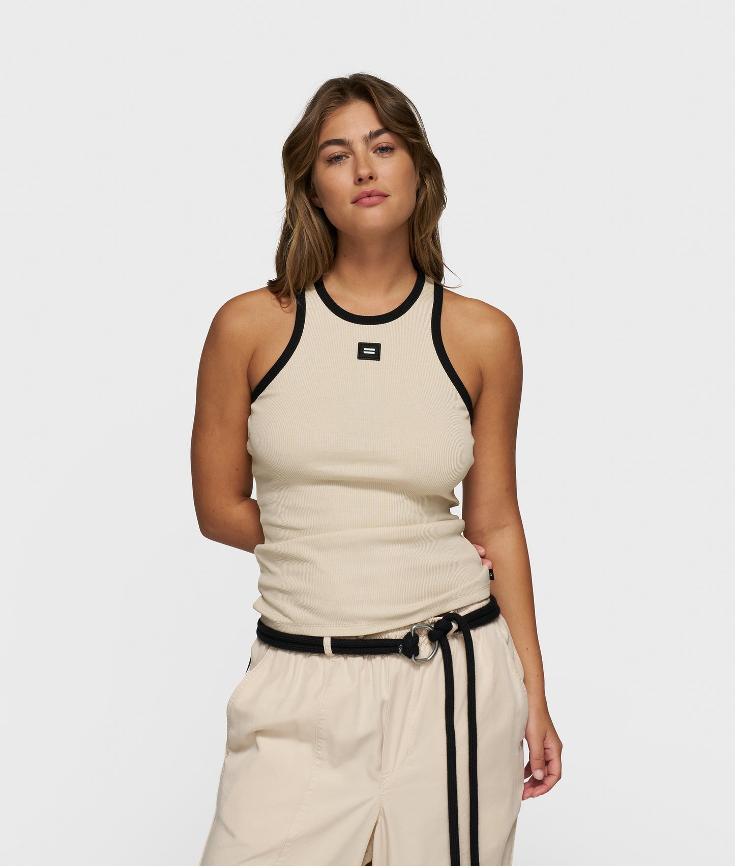 Tank Top Rib Contrast light earth | Bildmaterial bereitgestellt von SHOES.PLEASE.
