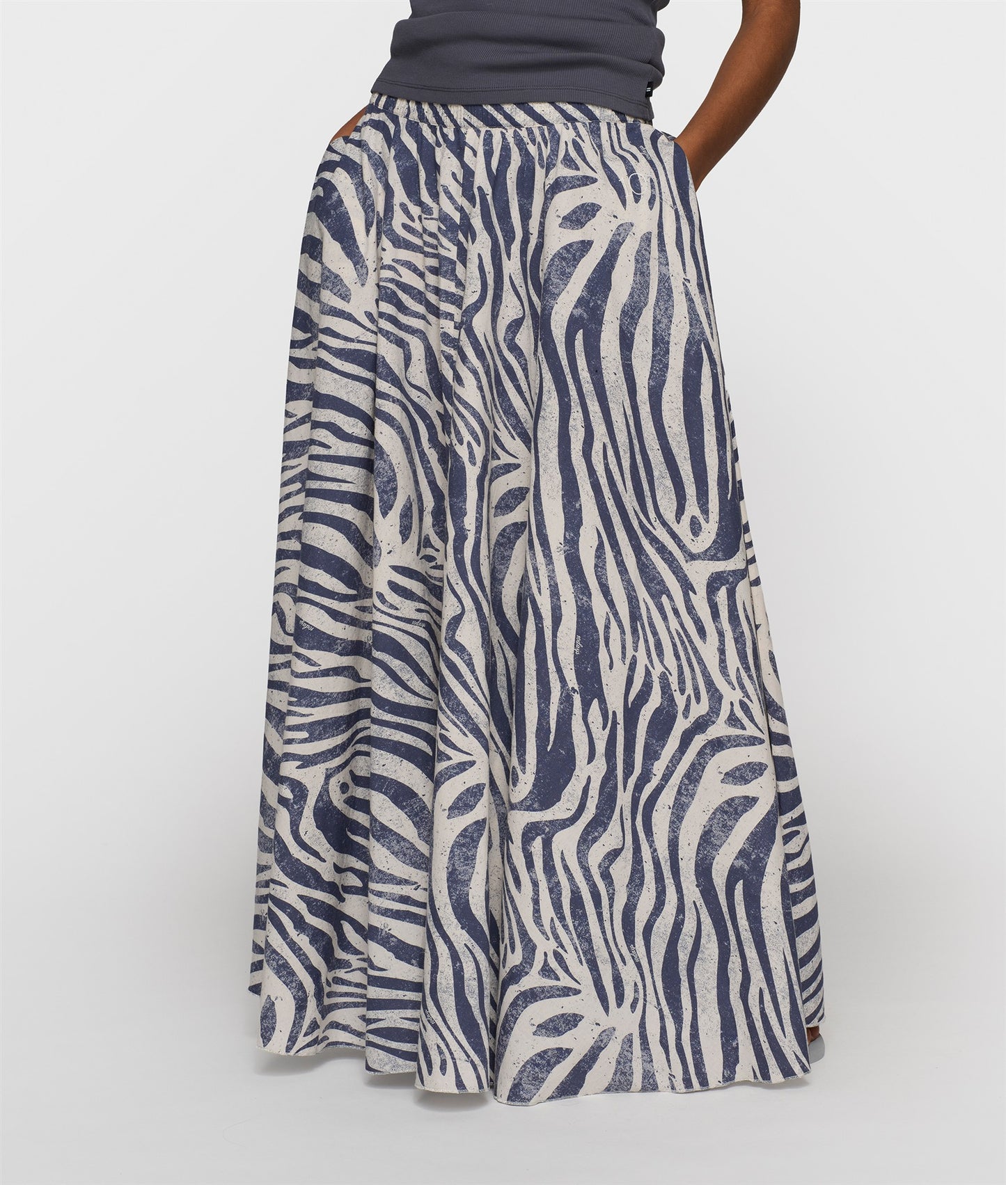 Wide Skirt Zebra Voile light vanilla | Bildmaterial bereitgestellt von SHOES.PLEASE.