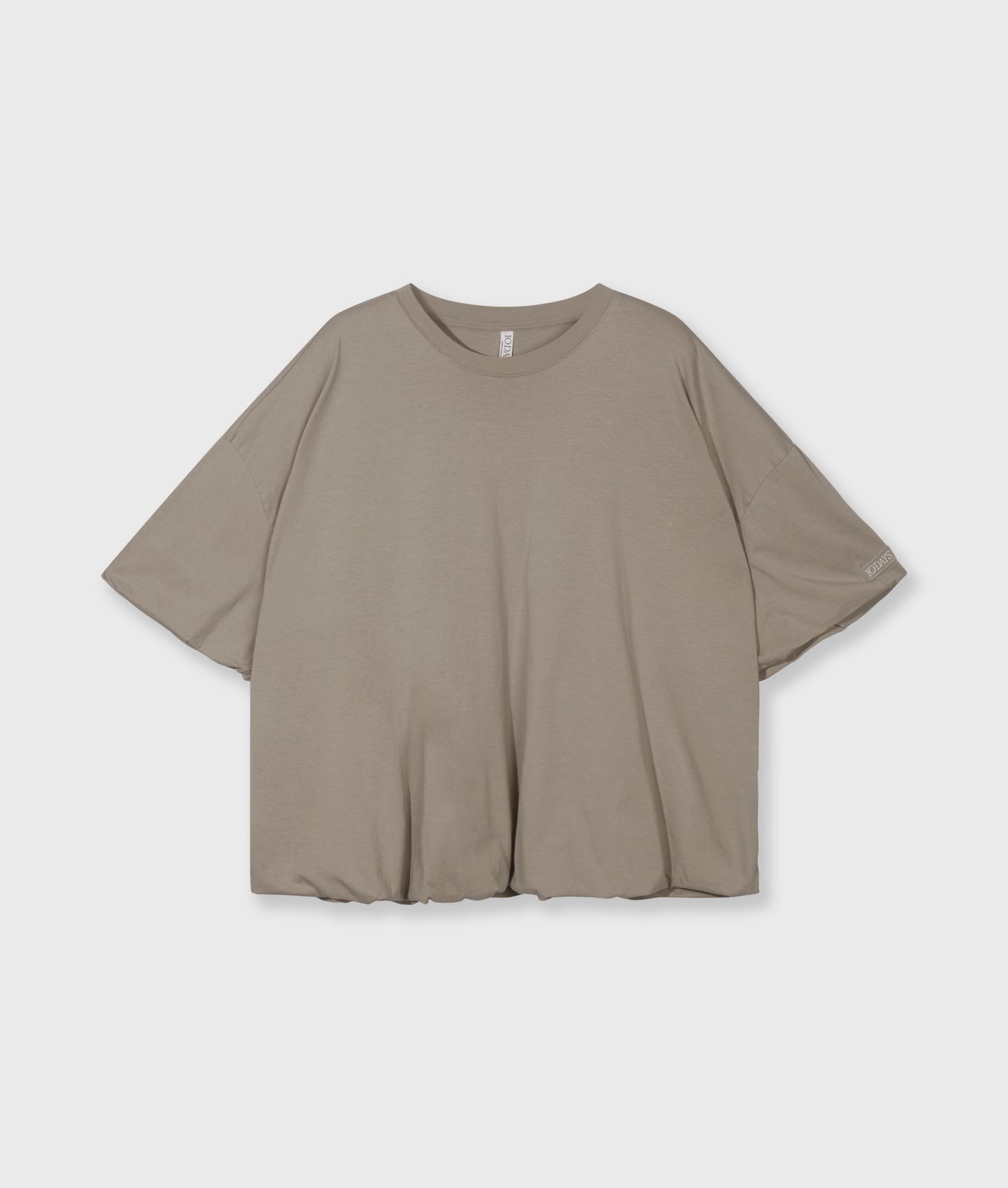balloon tee fog | Bildmaterial bereitgestellt von SHOES.PLEASE.