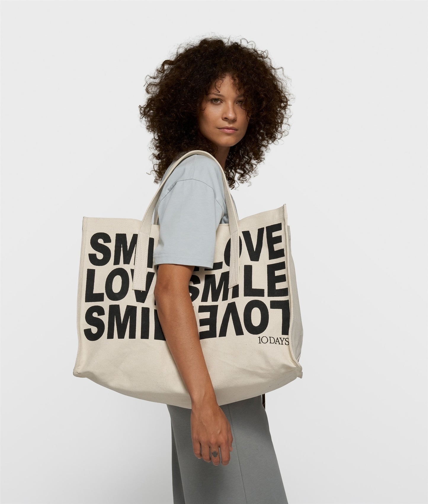 Canvas Shopper ecru | Bildmaterial bereitgestellt von SHOES.PLEASE.