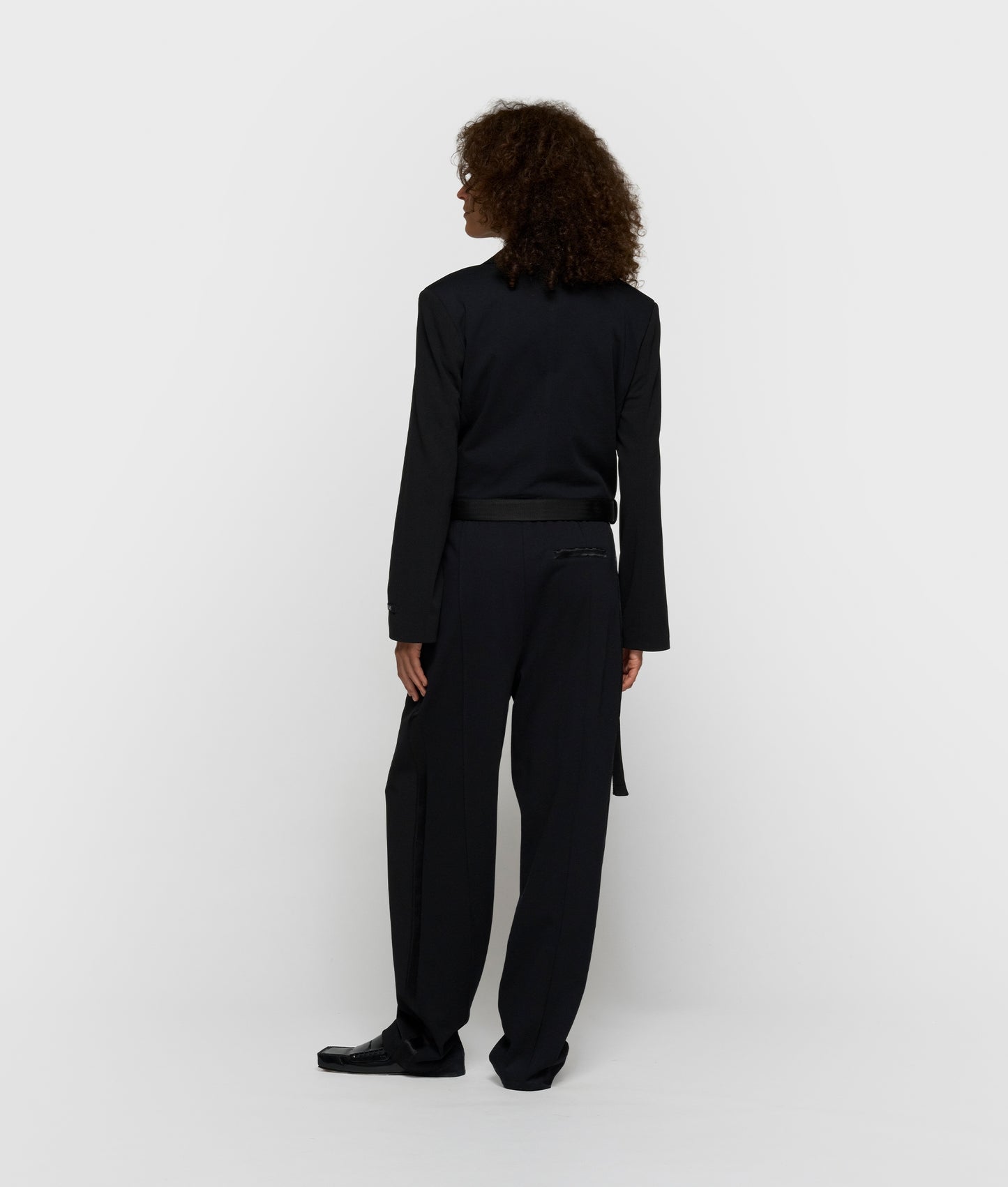 Pleated Pants black | Bildmaterial bereitgestellt von SHOES.PLEASE.