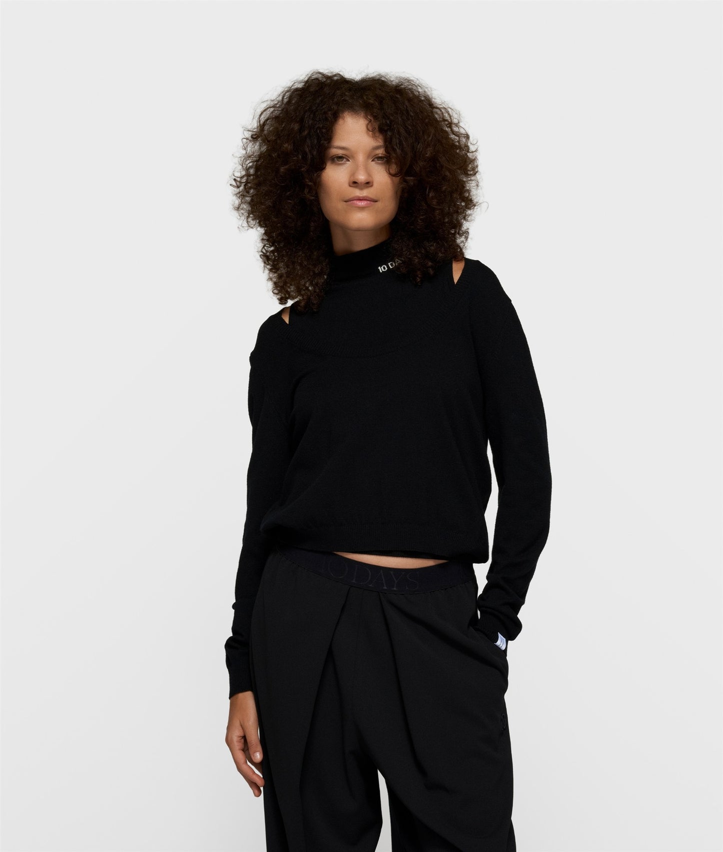 Knit Singlet black | Bildmaterial bereitgestellt von SHOES.PLEASE.