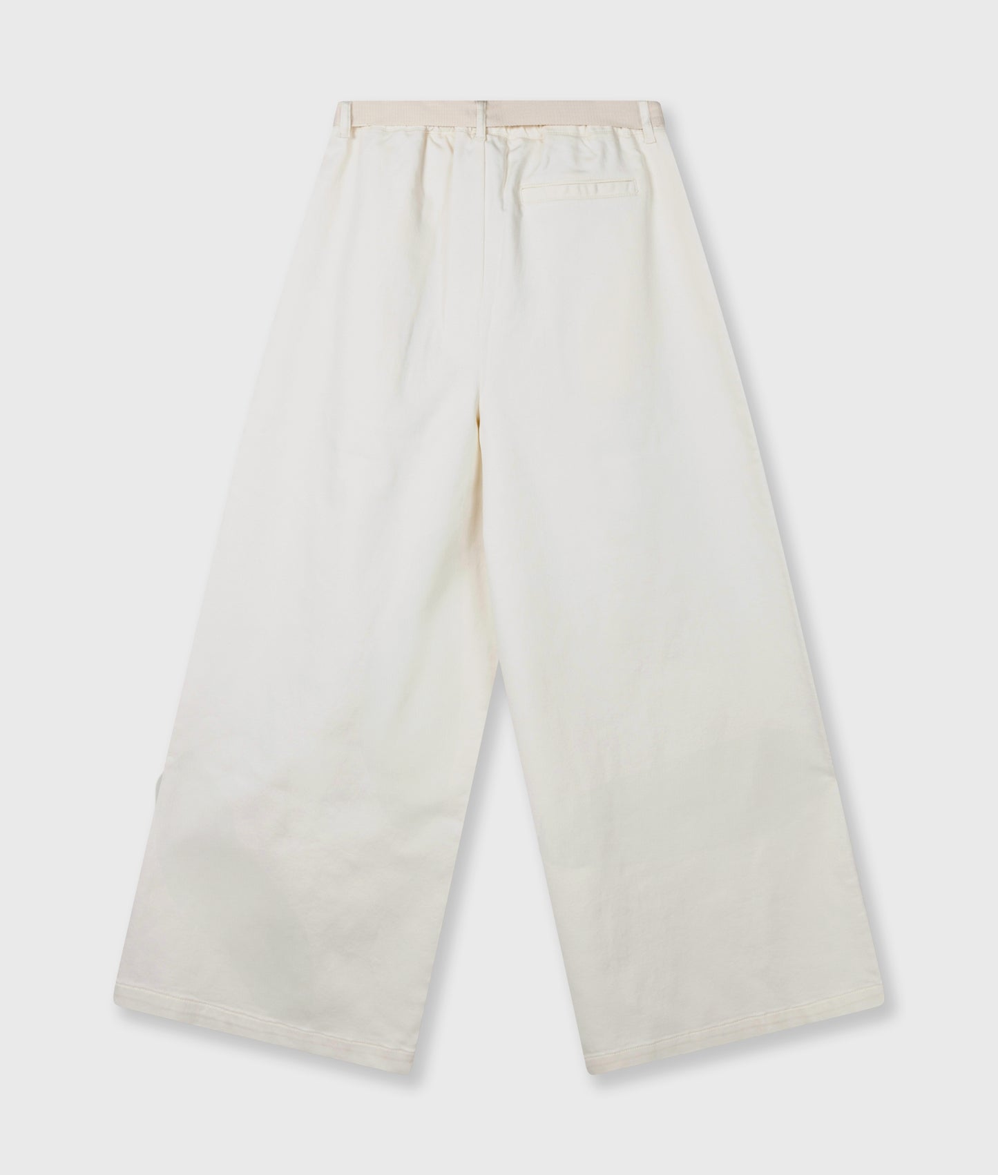 Wide Pants Jog Twill pearl | Bildmaterial bereitgestellt von SHOES.PLEASE.